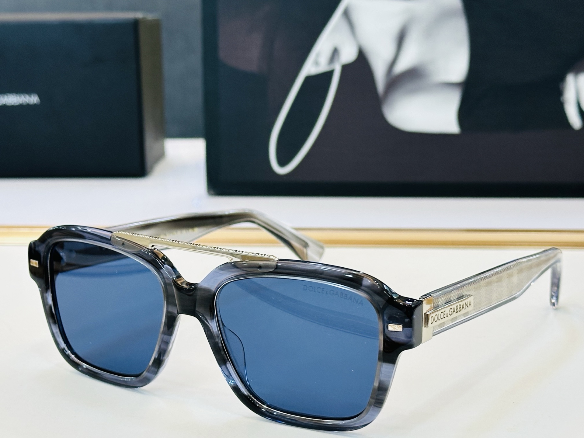 🆕 官网款 🔺DOLCE&GABBAN*🔻杜嘉班*纳新品 DG2214 Size：55口18-145 新颖独特众多颜色🔝