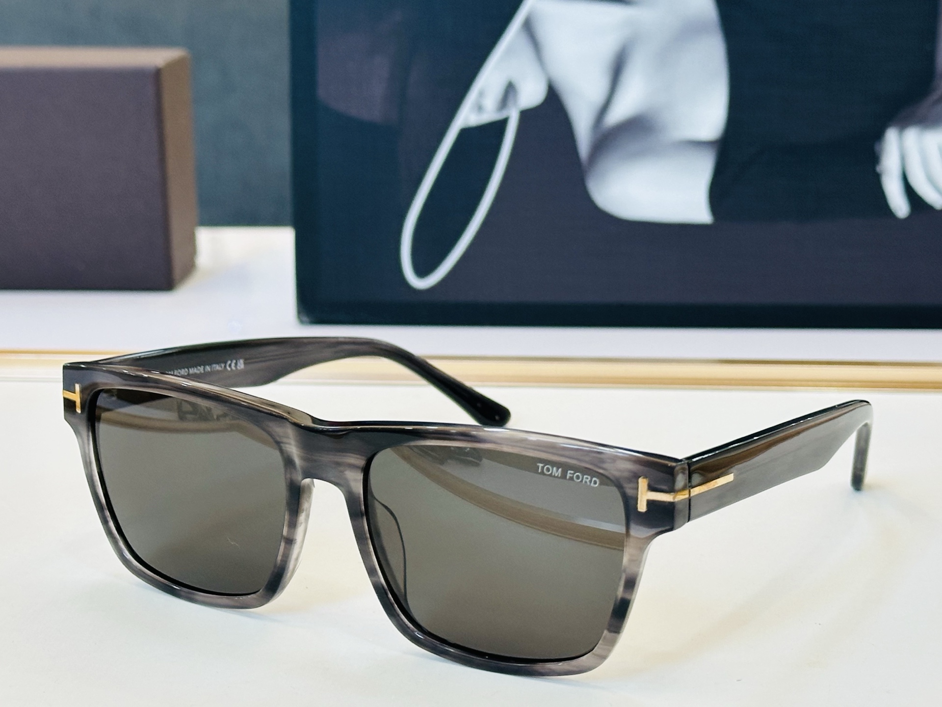 🔺TOM FOR*🔻 汤姆家 官网新款 FT1205 Size：55口17-145   经典时尚 🔝🔝L采用时下最流行片