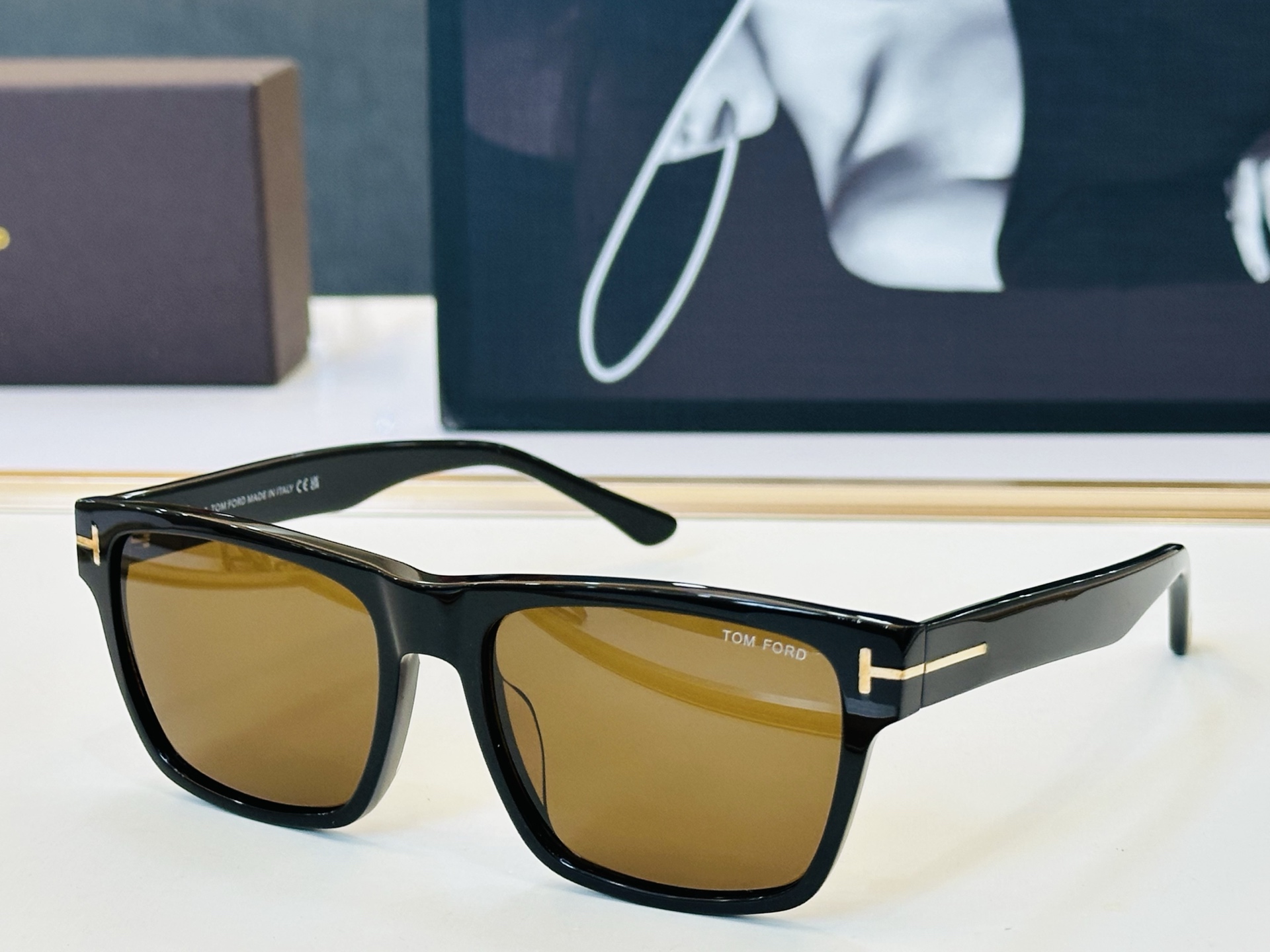🔺TOM FOR*🔻 汤姆家 官网新款 FT1205 Size：55口17-145   经典时尚 🔝🔝L采用时下最流行片