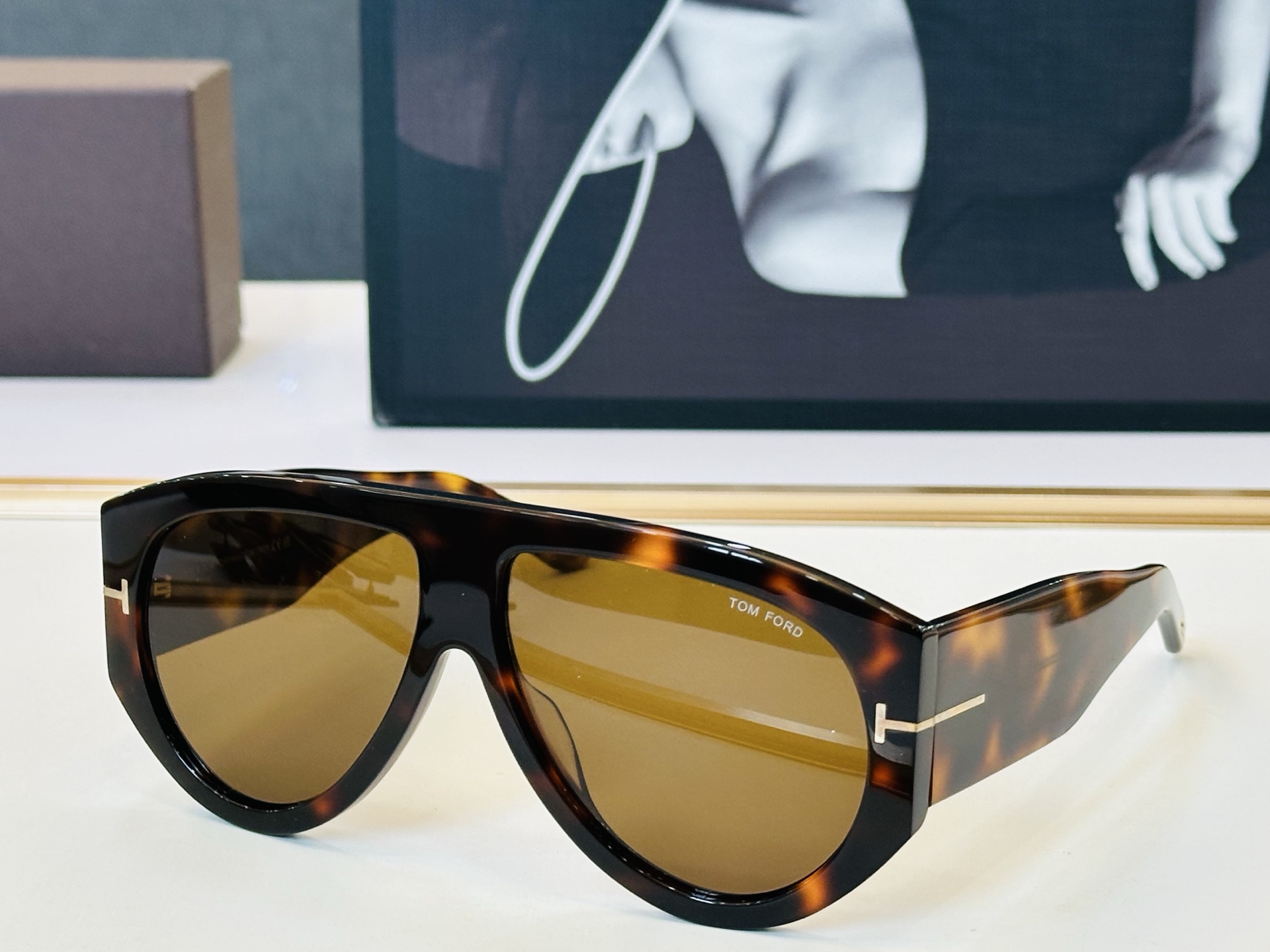 🆕款 TOM FORD🏇汤姆家 MODEL:FT1044 Size：60口13-145  🈷️😍时尚潮流 L太阳镜 