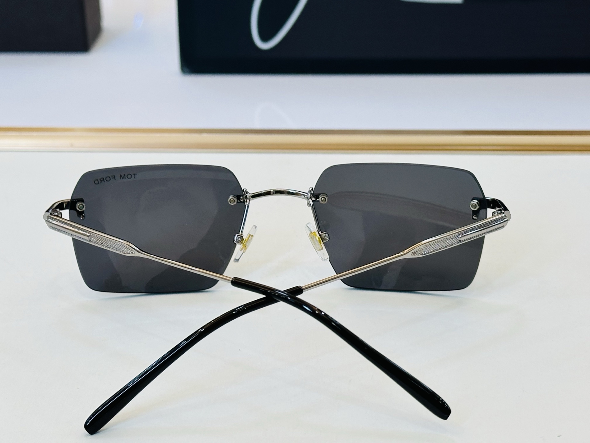 🎉TOM FOR*🎉汤姆家  Model: FT69336   Size：56口18-140  时尚框 板材👓 YE时尚