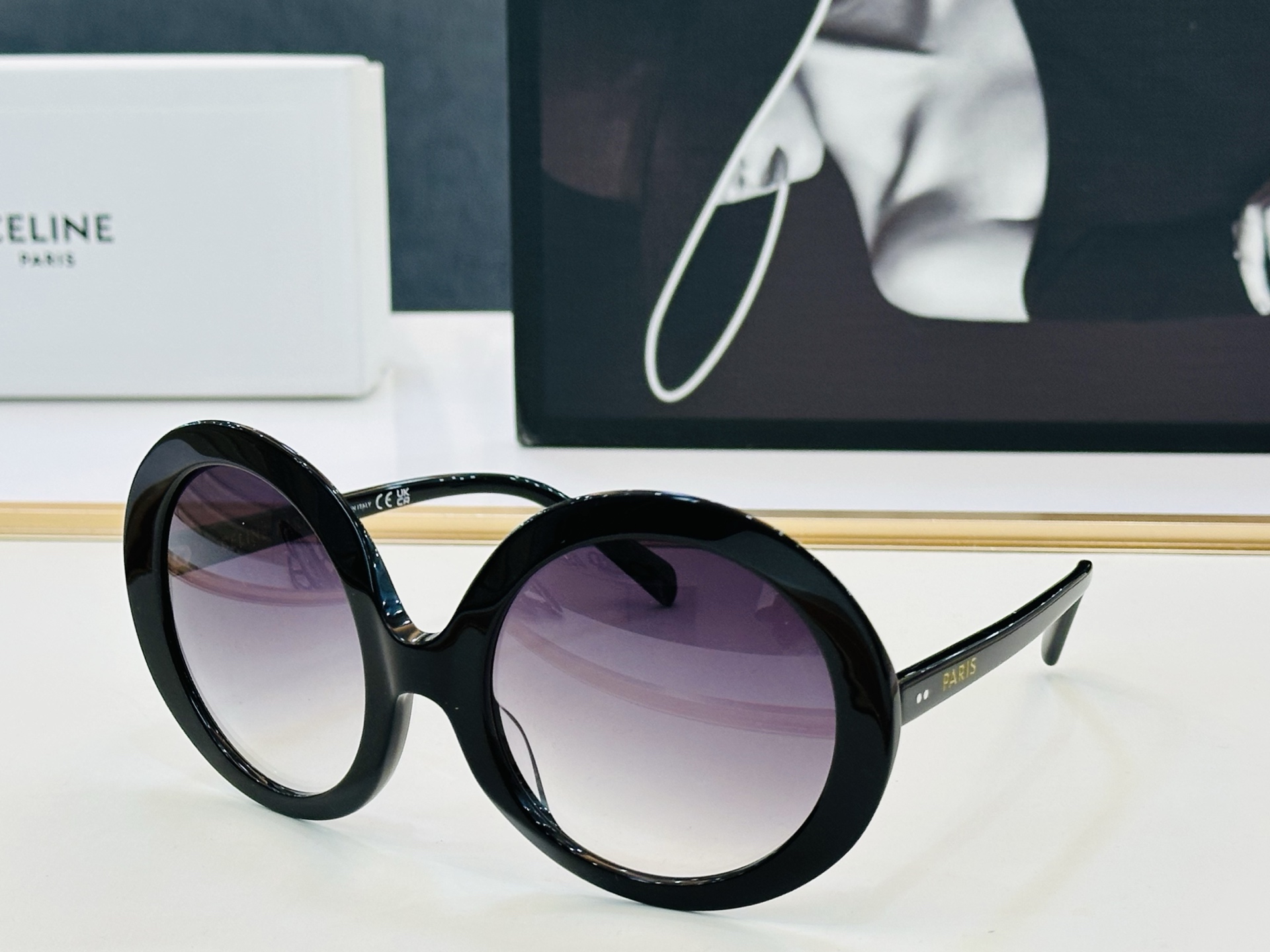 【CELINE】赛琳 CL40345 Size：60口24-130  一直热销的款式 欧美风 光泽度好 质感强  FD工