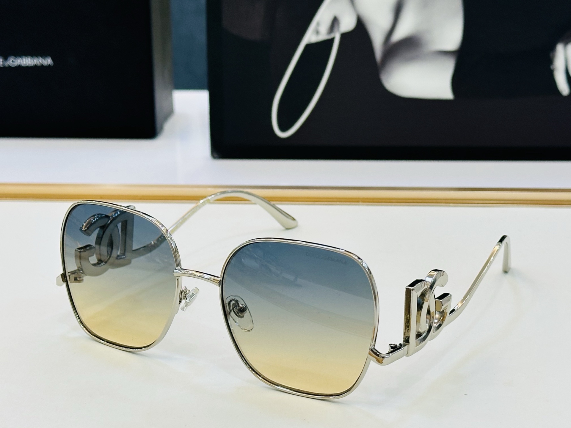 DOLCE&GABBANA* 杜家 DG1497LB Size：58口18-138 质量杠杠的 👍喜欢的快下手 D质感强
