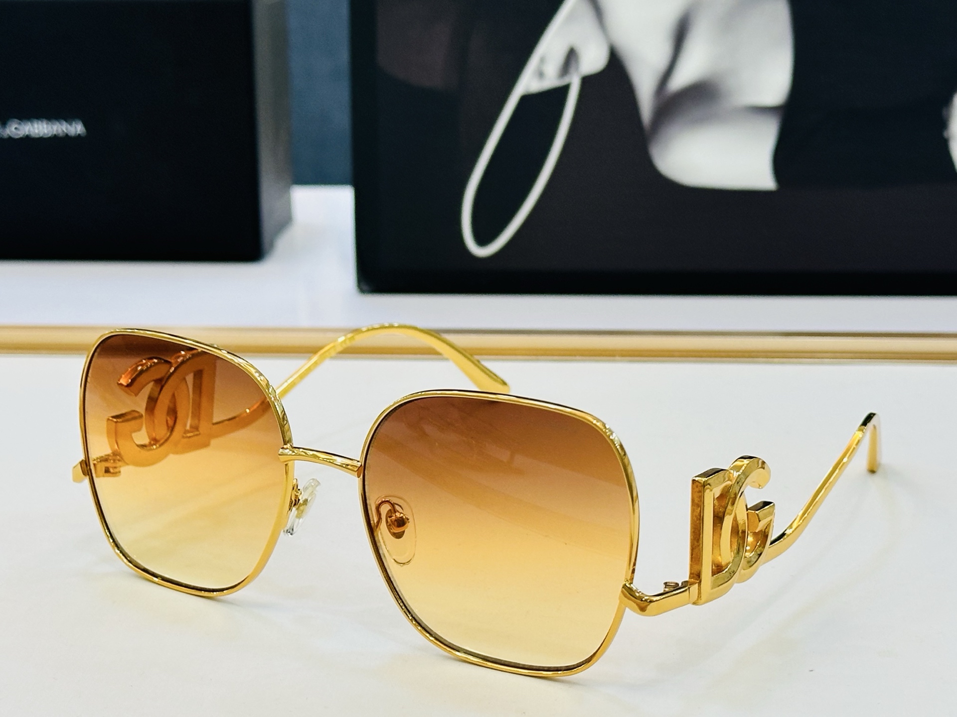 DOLCE&GABBANA* 杜家 DG1497LB Size：58口18-138 质量杠杠的 👍喜欢的快下手 D质感强