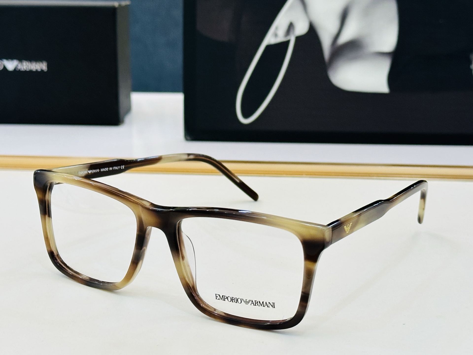 新款 EMPORIO ARMAN* 阿马家 EA3257 Size：55口18-145 时尚超轻 👍👍😎L配光架 