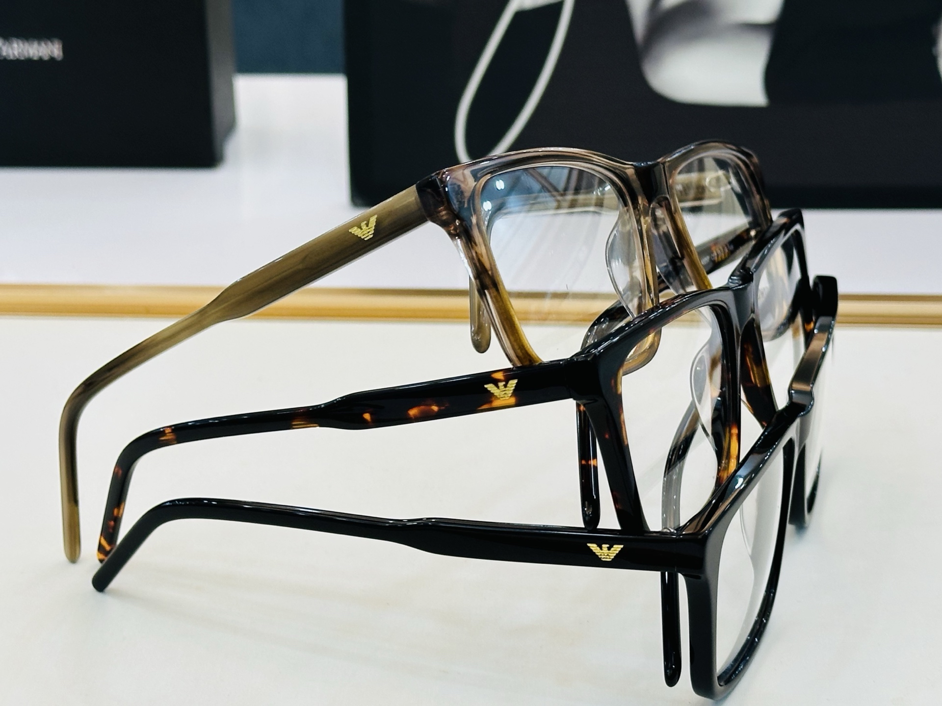 新款 EMPORIO ARMAN* 阿马家 EA3257 Size：55口18-145 时尚超轻 👍👍😎L配光架 