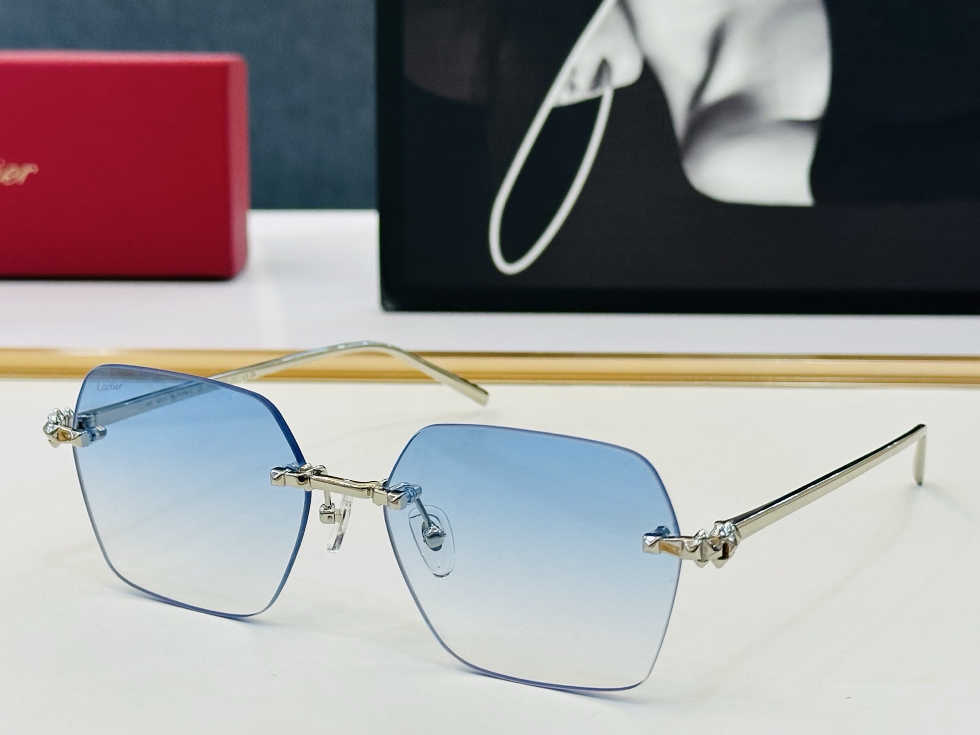 Cartie* 卡家 太阳镜 CT02290 Size：59口17-145  电镀工艺精湛气质十足！K男女同款 
