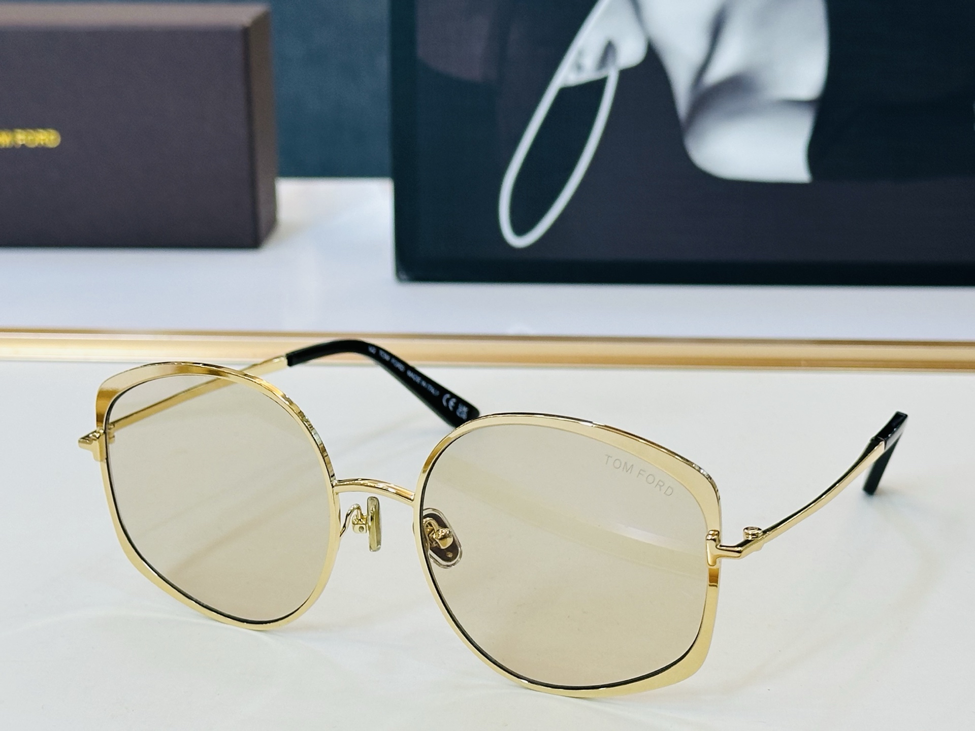 🆕款 TOM FORD🏇汤姆家 MODEL:TF1349 size：58口19-140 🈷️😍时尚潮流 FD超轻 太阳镜