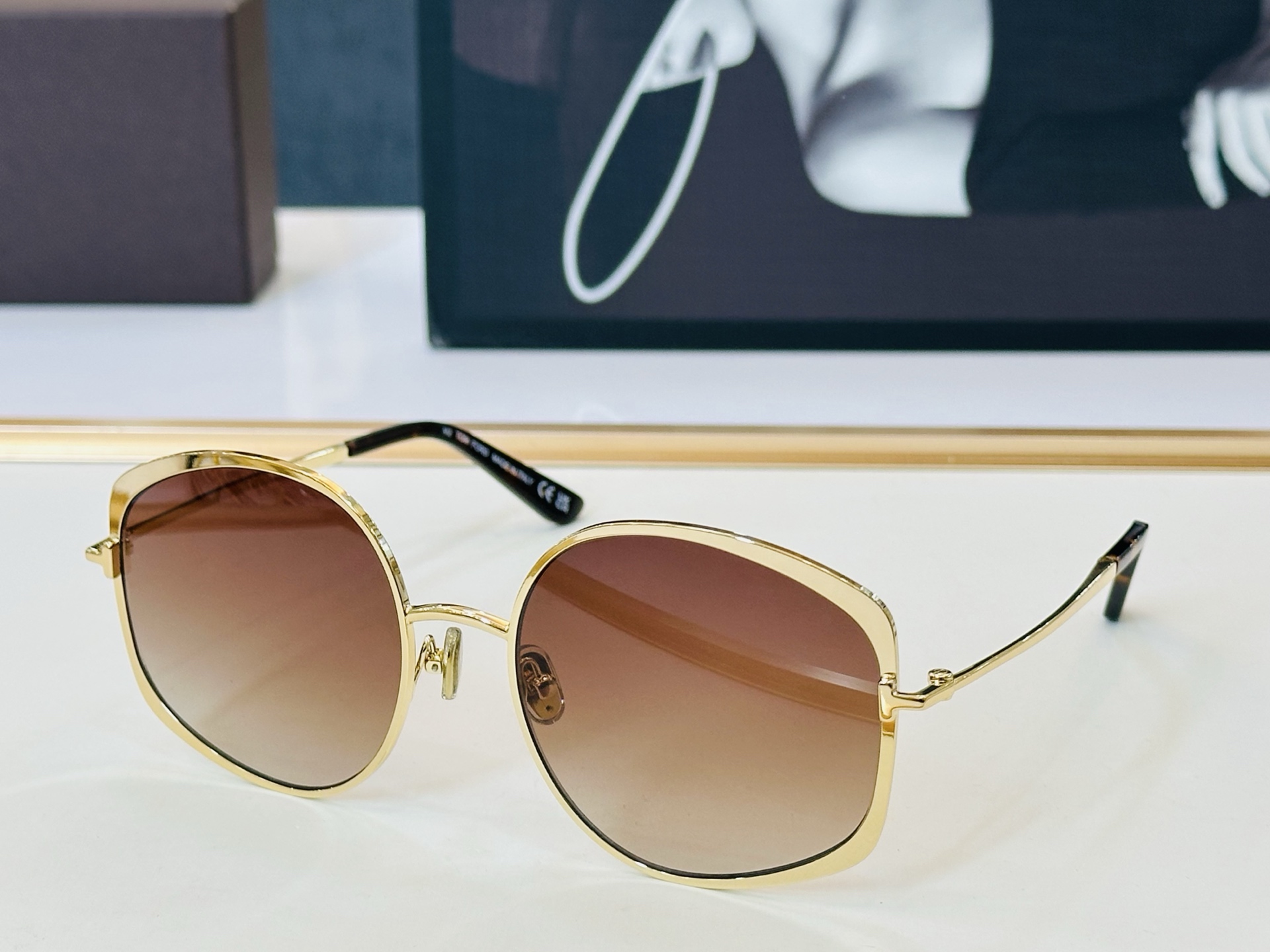 🆕款 TOM FORD🏇汤姆家 MODEL:TF1349 size：58口19-140 🈷️😍时尚潮流 FD超轻 太阳镜