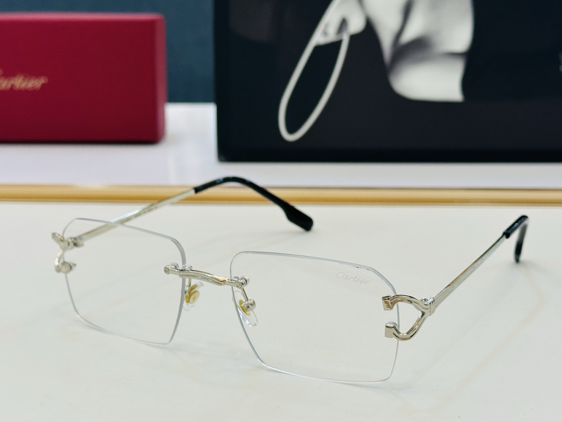 🆕 原版Cartie* 卡家 经典款太阳镜 CA0564S Size：57口15-145 电镀工艺精湛大牌品 YE戴起来