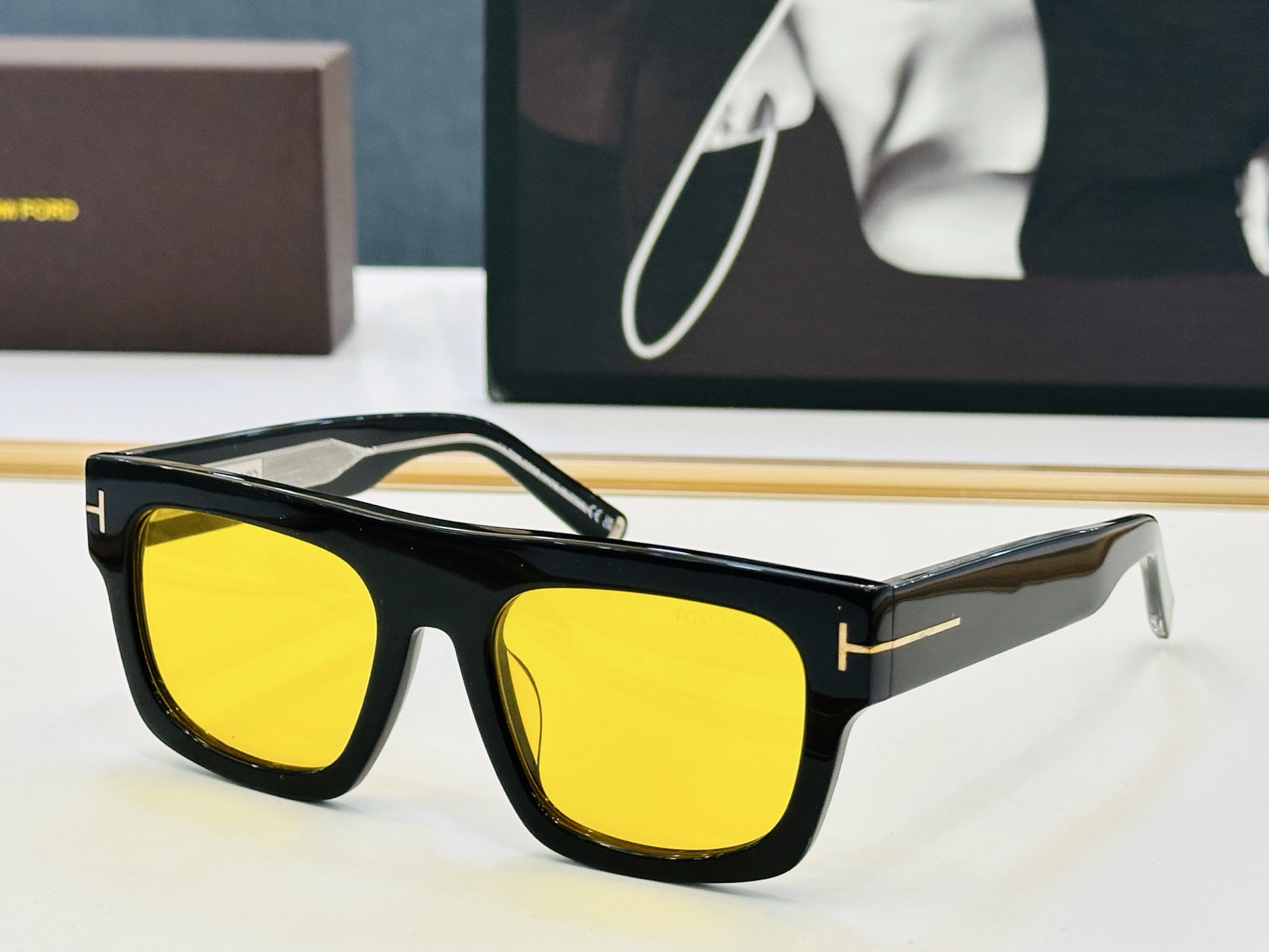 🎉TOM FOR*🎉汤姆家  Model: T10023 Size：53口20-145   时尚框 板材太阳镜👓 一比一