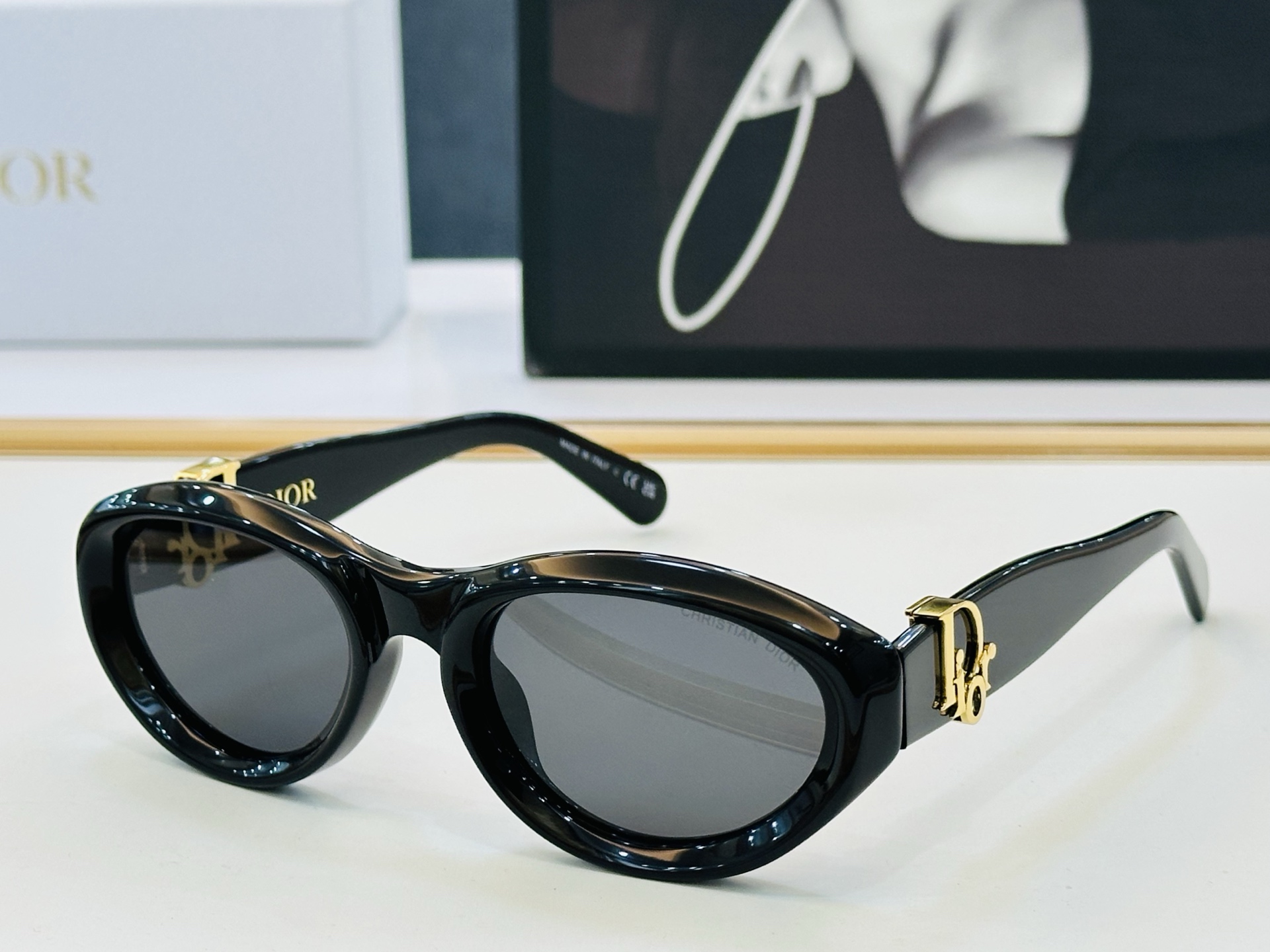 🔻🔻🔻DIO* 迪家 R1I Size：54口22-145 春夏款墨镜 😎🔆 C搭配镜腿精致 质量上佳 🆕 
