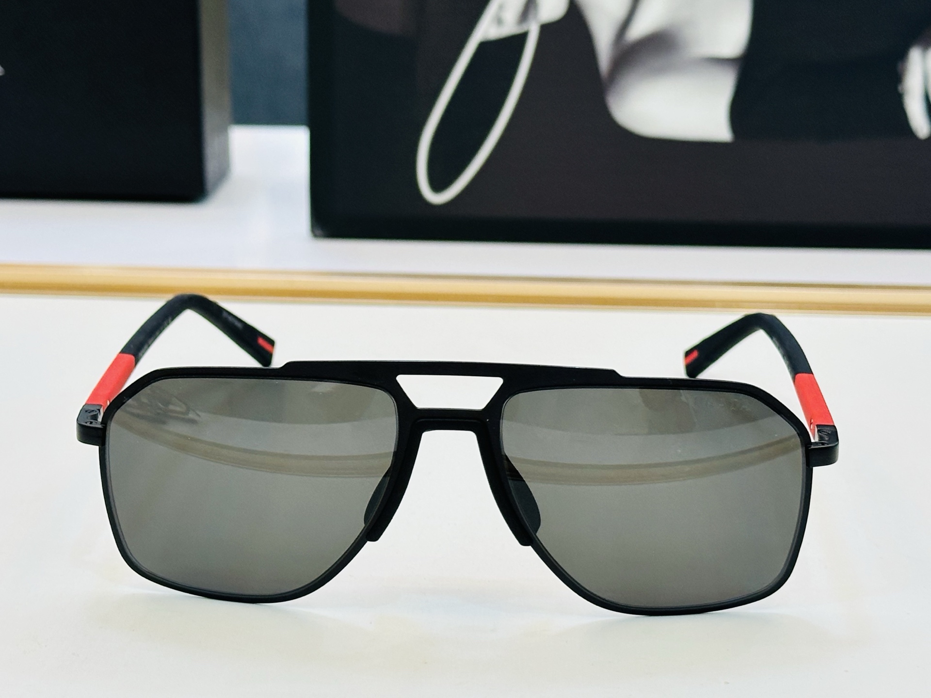 🔺🆕 PRAD*🔻普家 S🆕 PS B51S Size：56口17-145  眼镜系列堪称精湛制作 彰显独特个 W 最新