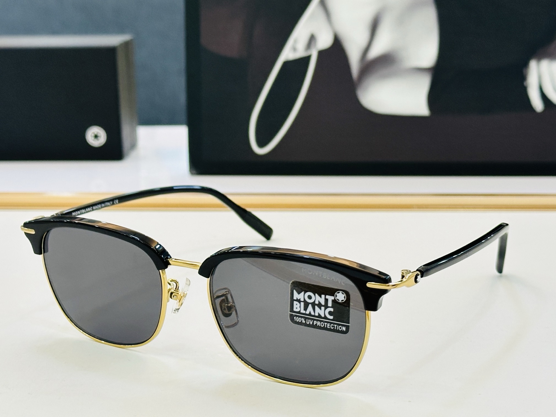 官网新品 MONTBLANC 万宝龙 MB0492OA Size：55口19-145   做工精良 👍👍W 完美电镀 配