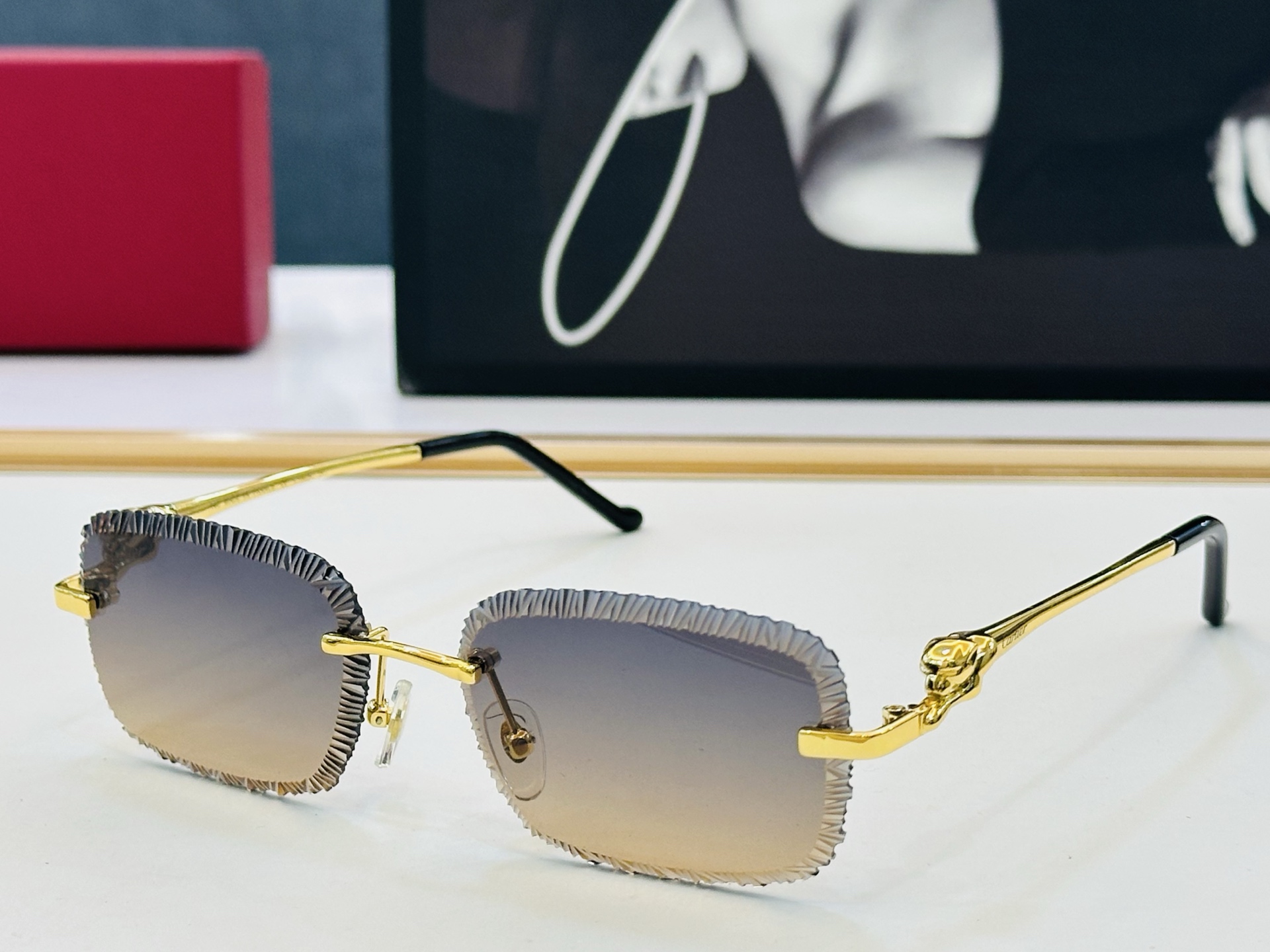 🆕 原版Cartie* 卡家 官网经典款 太阳镜 CT0829O Size：55口16-140  电镀工艺精湛大牌品 J