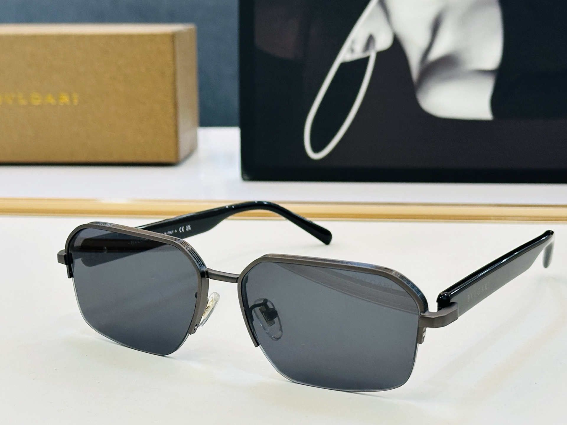 🆕款 官网同售 宝格家 BV40089U👍 Size ：58口16-135 绝对要买😎品质非常完美 C出街必备 🆕 