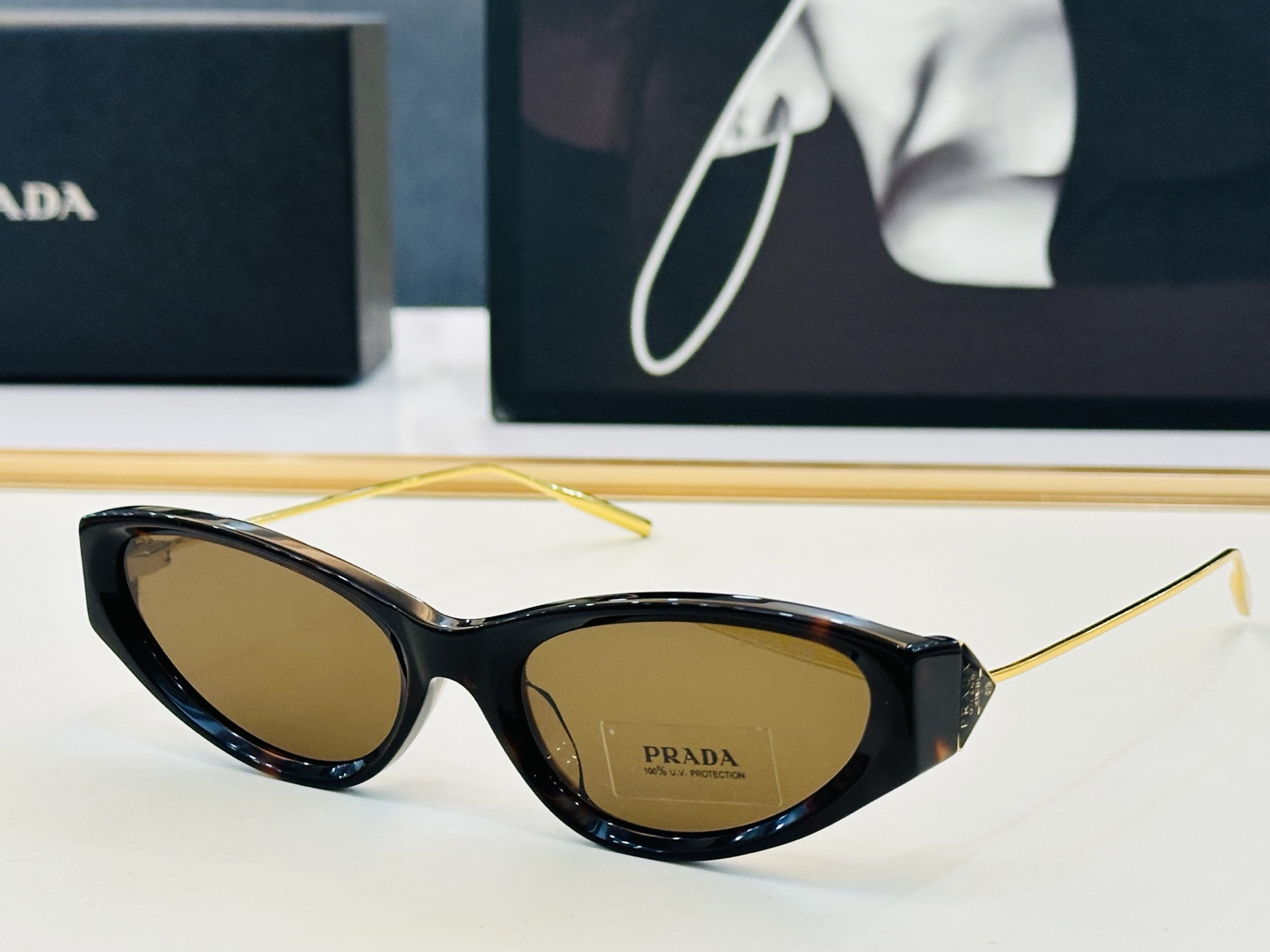 🔺🆕 PRAD*🔻普家 🆕 PR D26S Size：60口20-140 眼镜系列堪称精湛制作 彰显独特个 一最新推出火