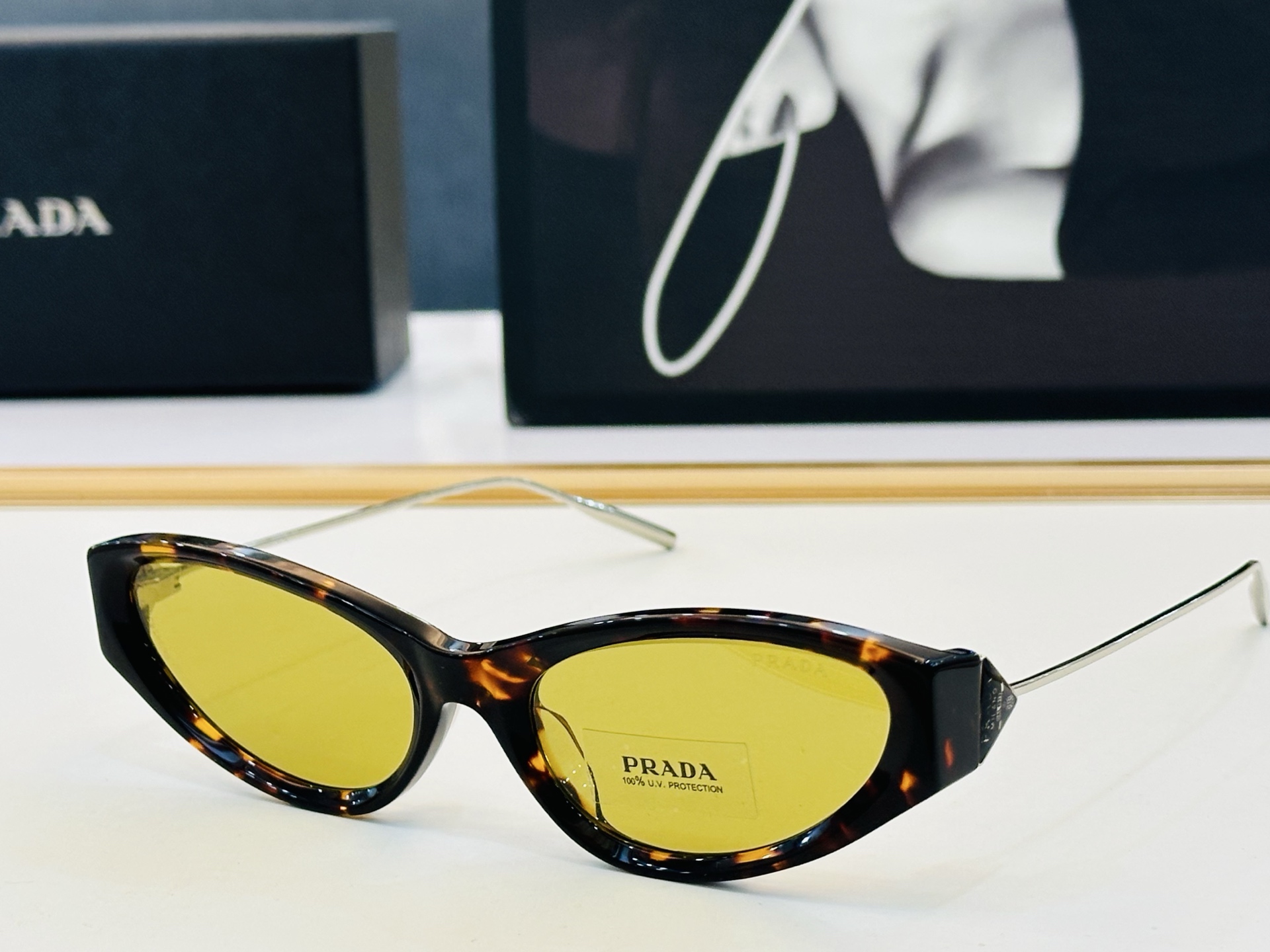 🔺🆕 PRAD*🔻普家 🆕 PR D26S Size：60口20-140 眼镜系列堪称精湛制作 彰显独特个 一最新推出火