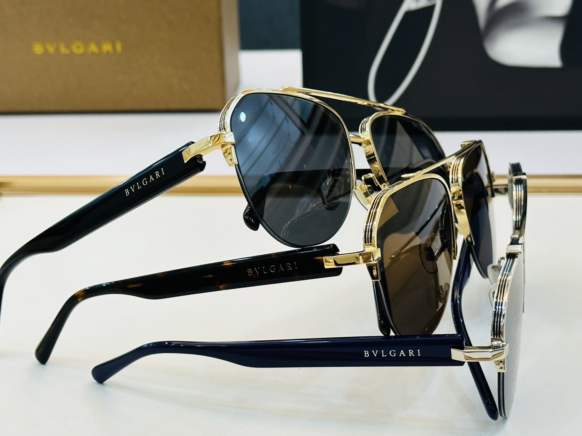 🆕款 官网同售 宝格家 BV40090U 👍 Size ：58口16-135 绝对要买😎品质非常完美 C出街必备 🆕 