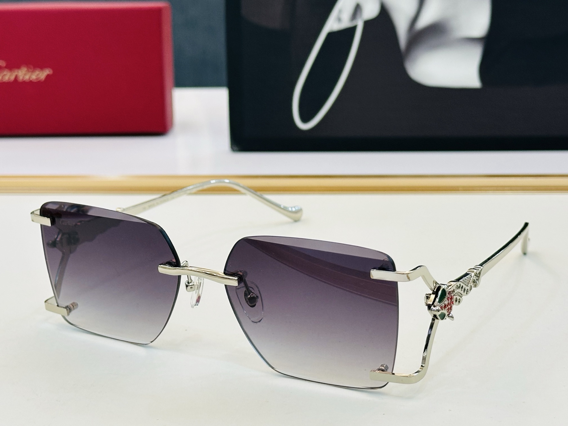 🆕 原版Cartie* 卡家 官网经典款 太阳镜 CT7186S Size：59口17-138  电镀工艺精湛大牌品 X