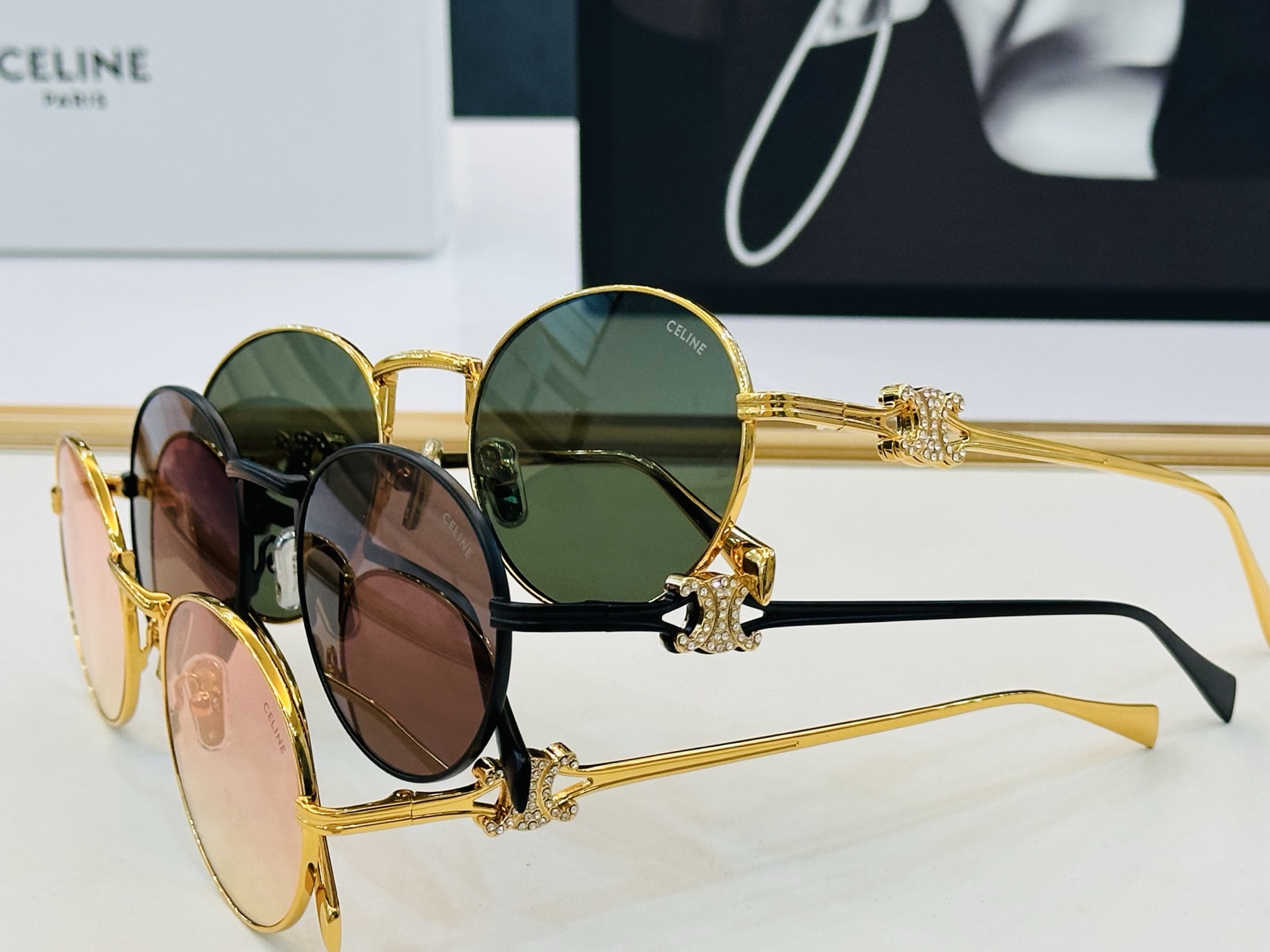 【CELINE】赛琳 CL2385U Size：55口21-145 一直热销的款式，欧美风 光泽度好  X工艺超赞 👍🏻