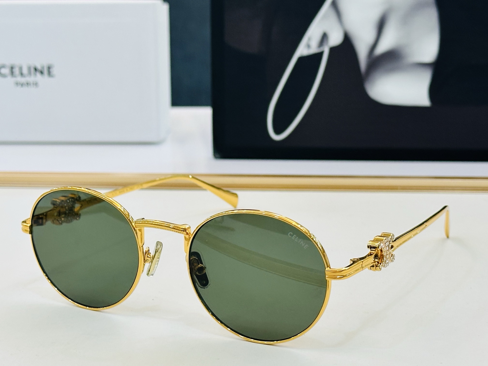 【CELINE】赛琳 CL2385U Size：55口21-145 一直热销的款式，欧美风 光泽度好  X工艺超赞 👍🏻