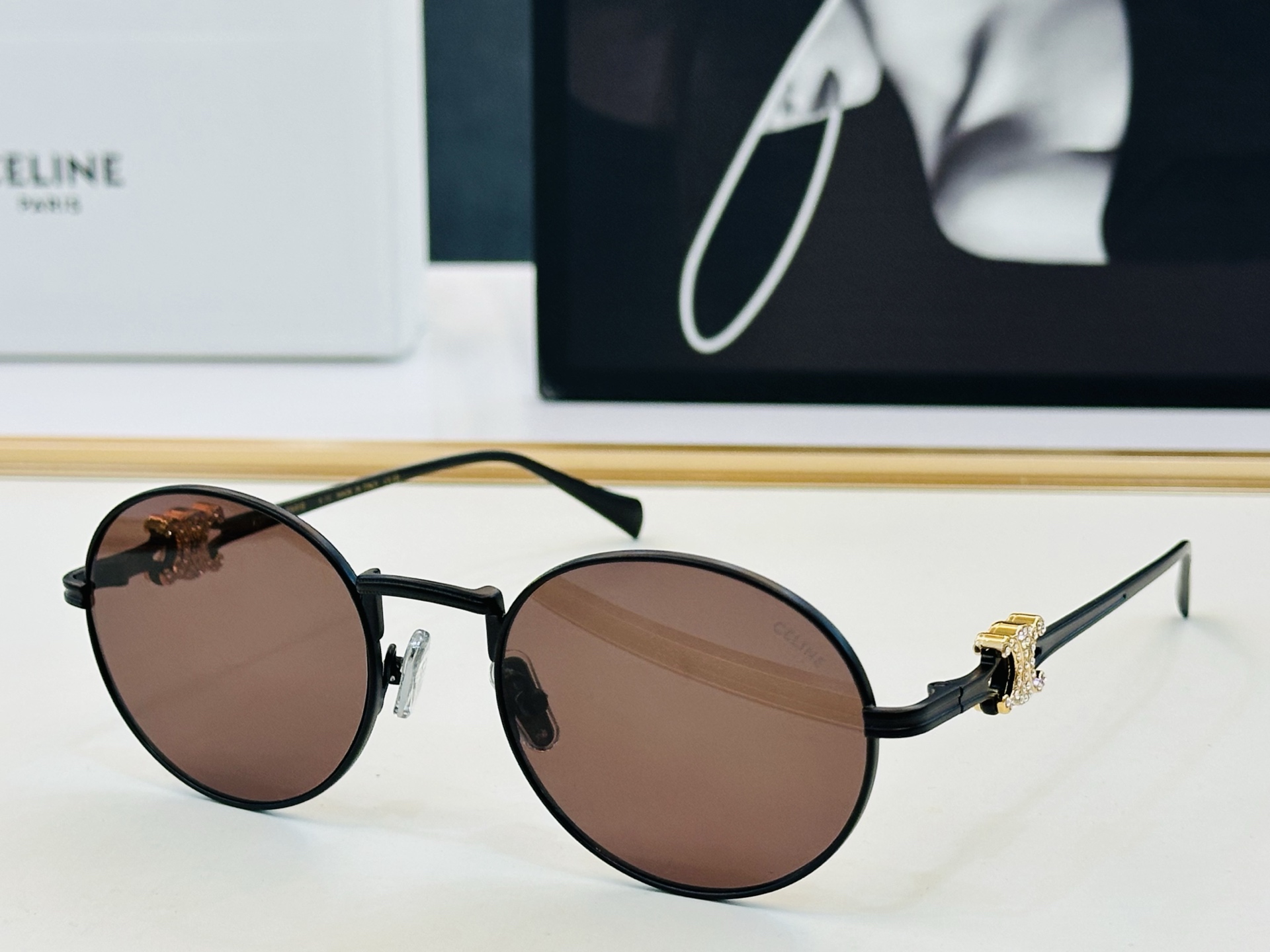 【CELINE】赛琳 CL2385U Size：55口21-145 一直热销的款式，欧美风 光泽度好  X工艺超赞 👍🏻