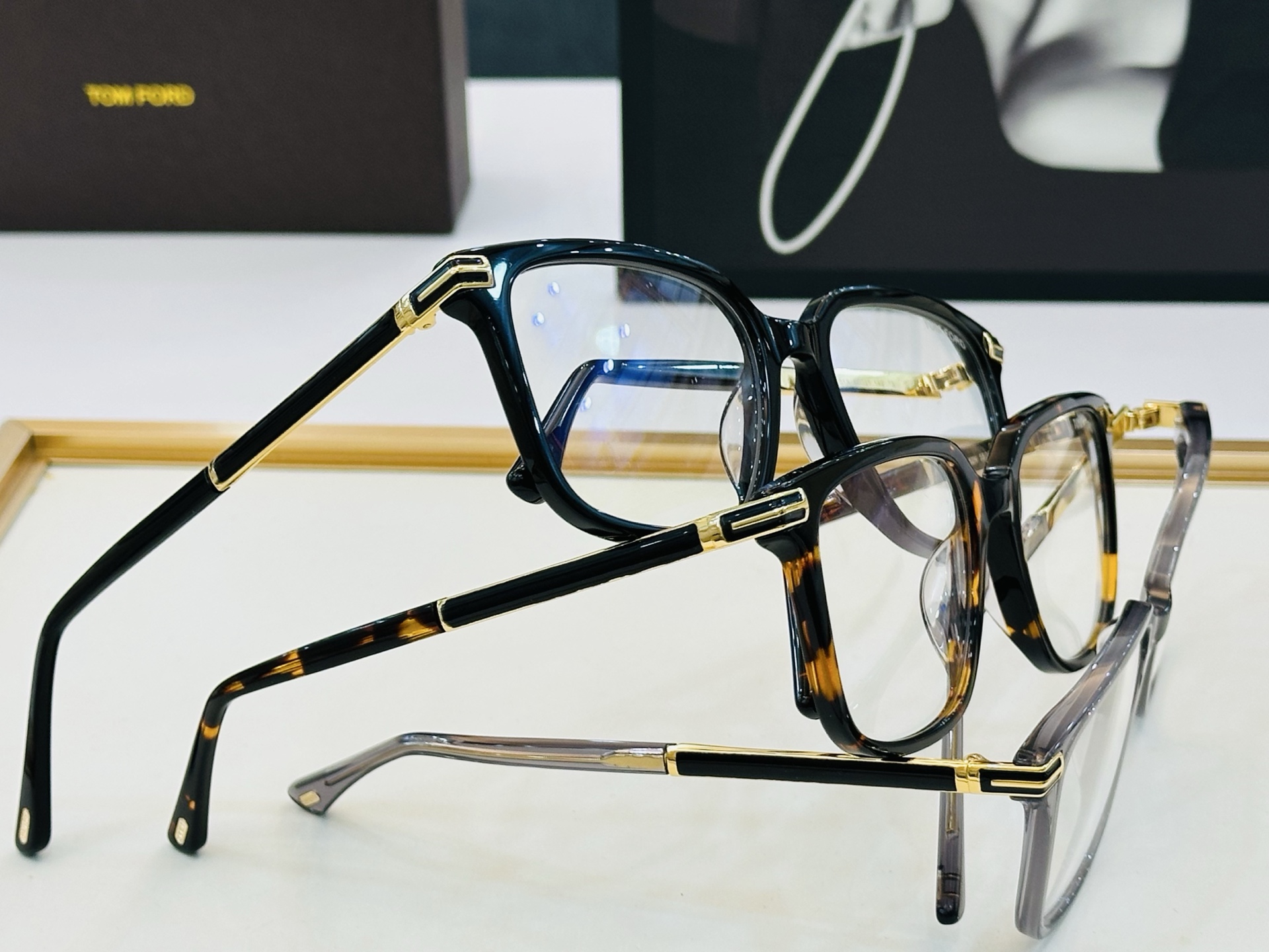 新款 🔺TOM FOR*🔻 汤姆家 官网新款 FT1183-K Size：55口21-142 经典时尚 🔝🔝C时下最流行
