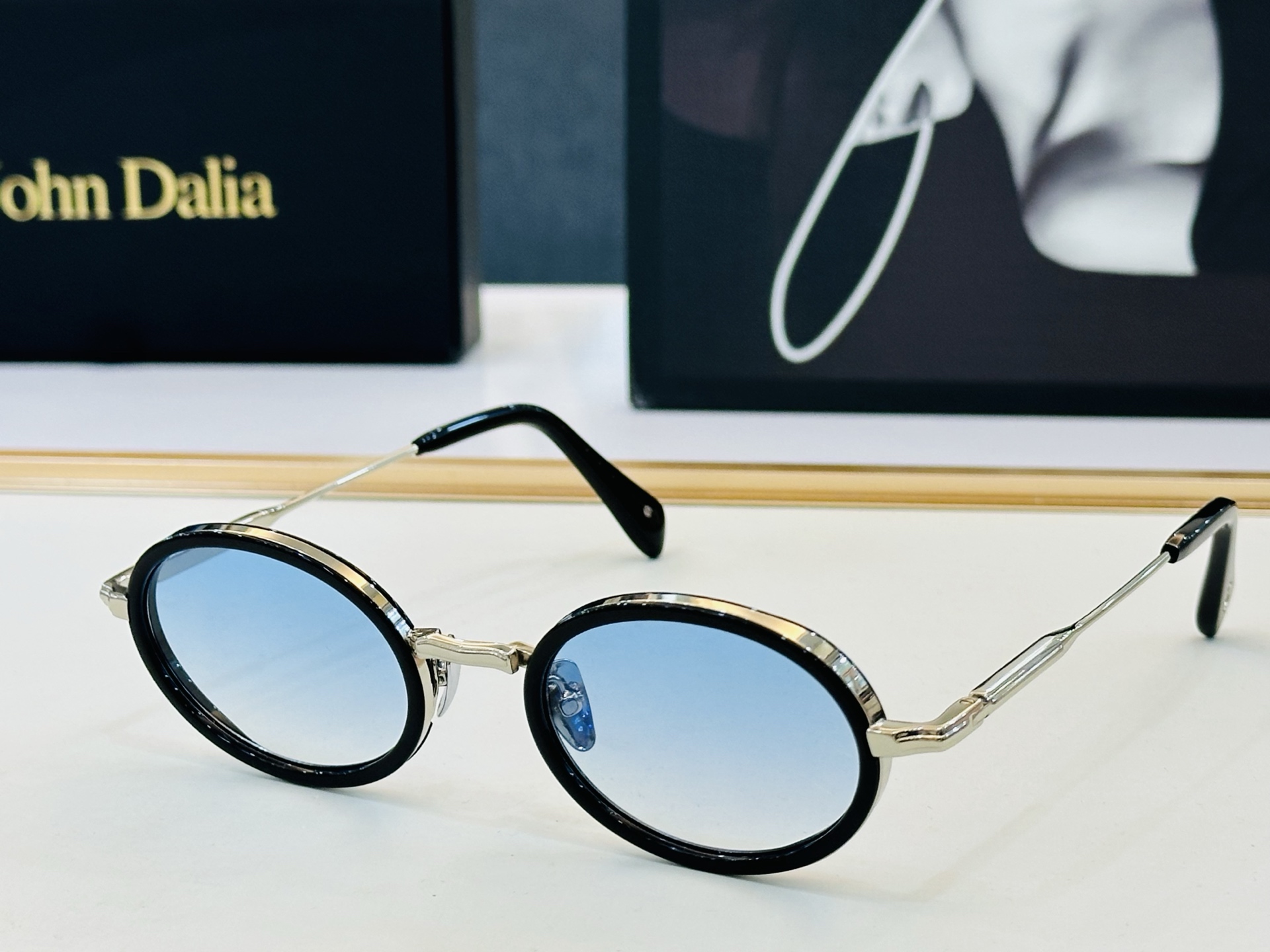 JOhn Dalia MODEL:C133 K SIZE:51口23-145  