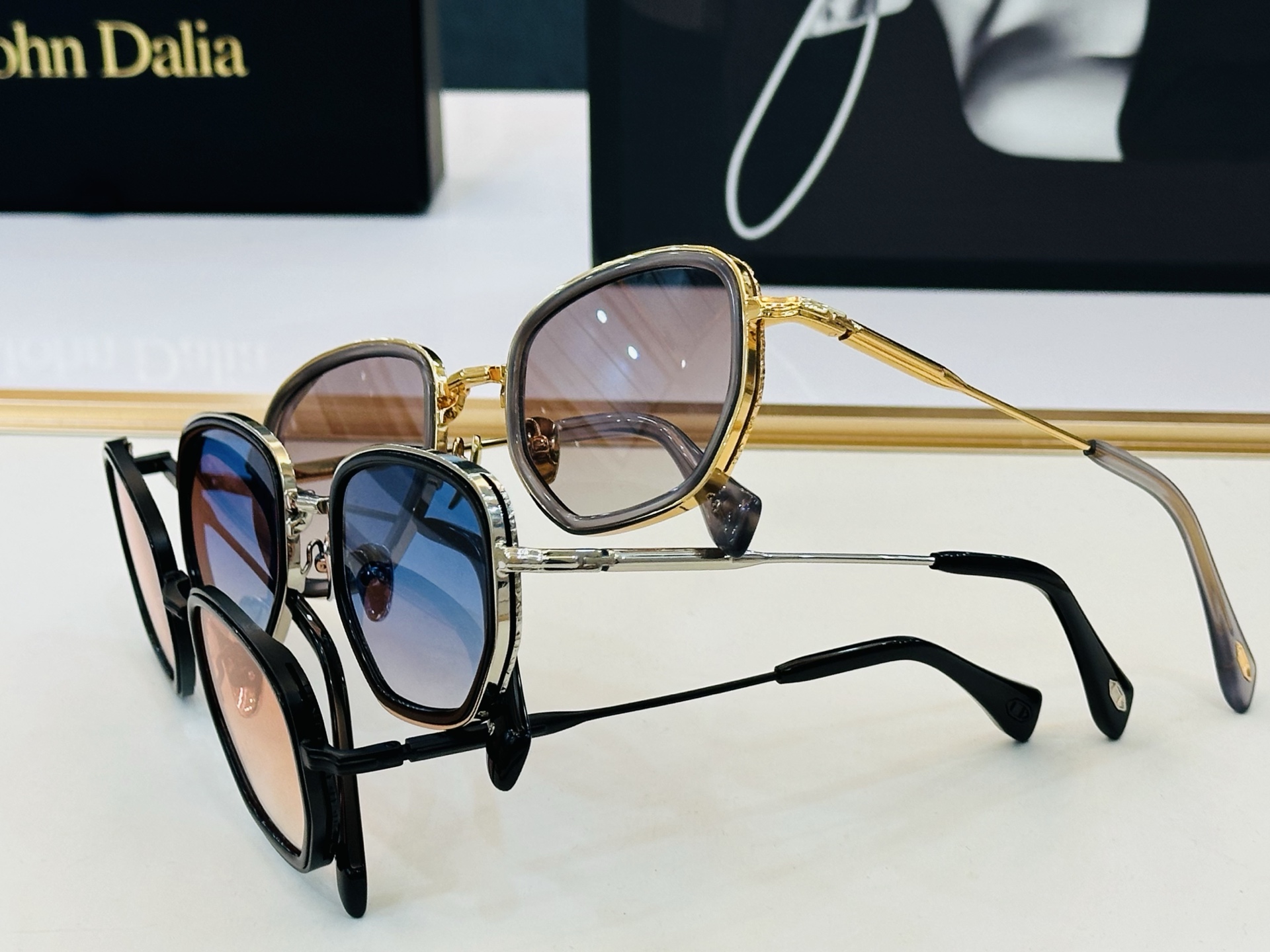 JOhn Dalia MODEL:C113 K SIZE:50口23-145  