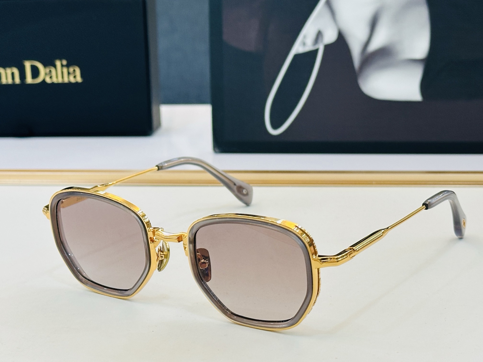 JOhn Dalia MODEL:C113 K SIZE:50口23-145  
