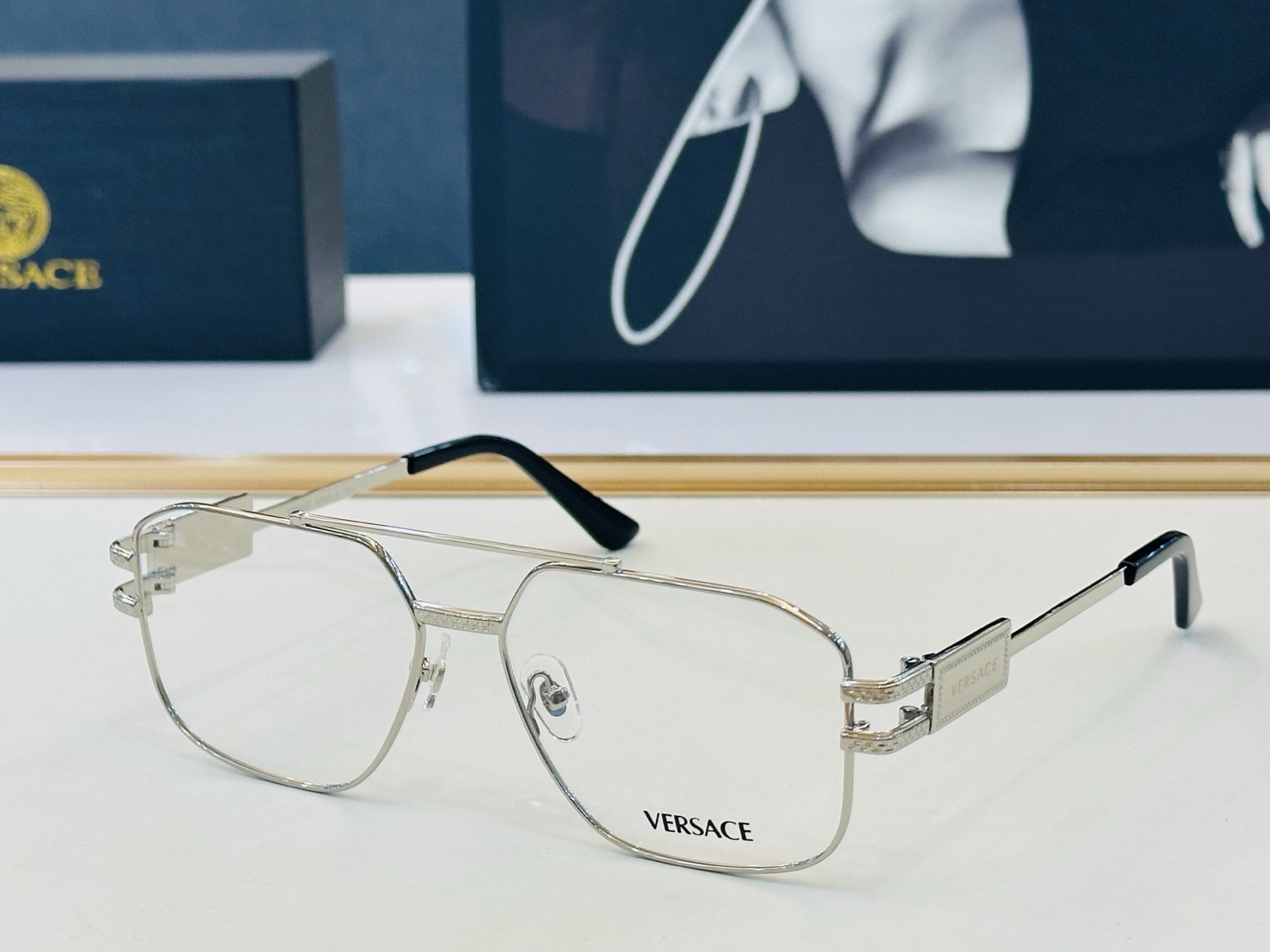 🎉🎉范思家 VERSACE✨✨✨MODEL：VE1302 Size：57口15-140      ✨L 有范 