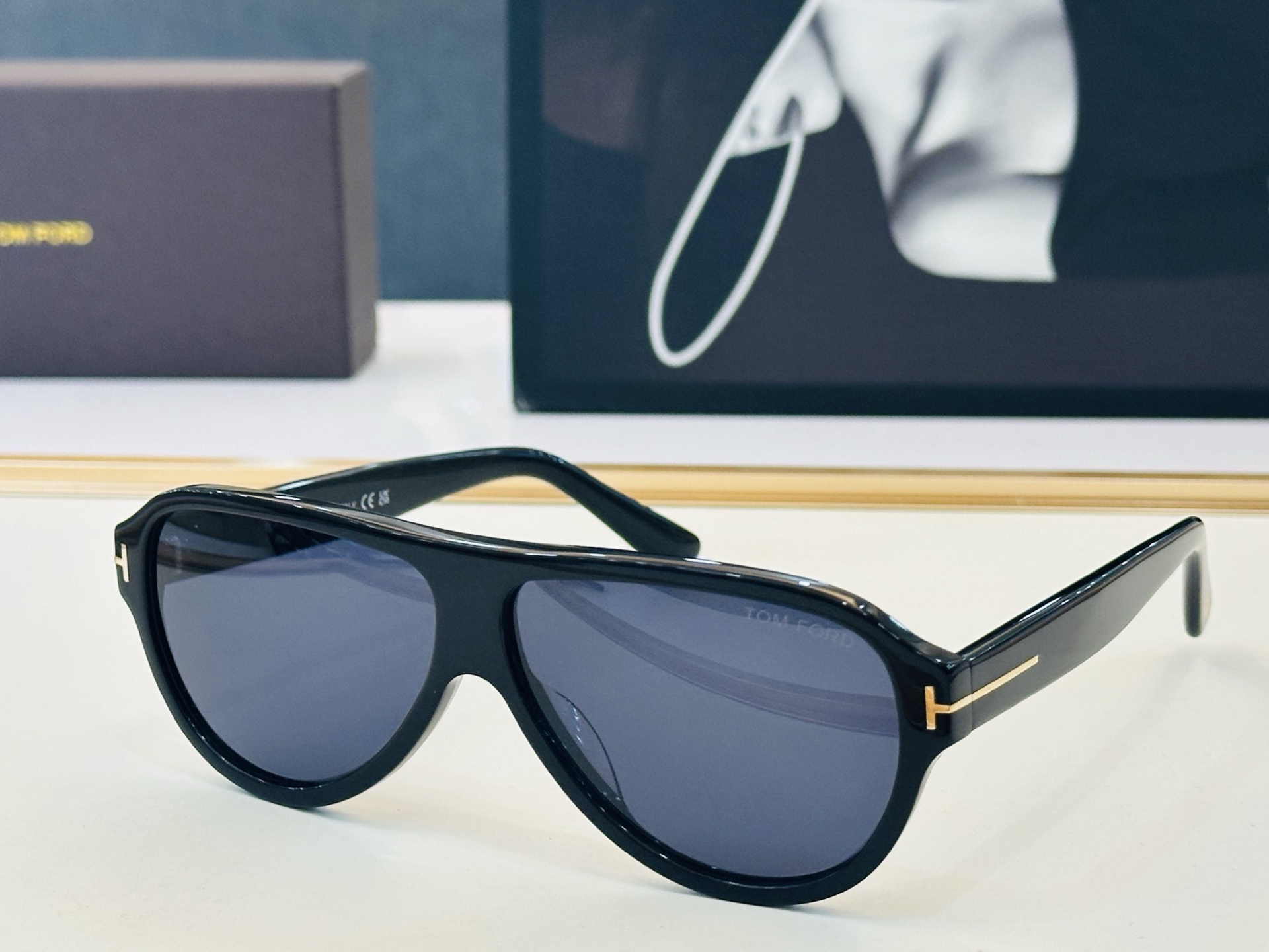 🆕款 TOM FORD🏇汤姆家 MODEL:F T1336 Size：61口11-140🈷️😍时尚潮流 C超轻 太阳镜 