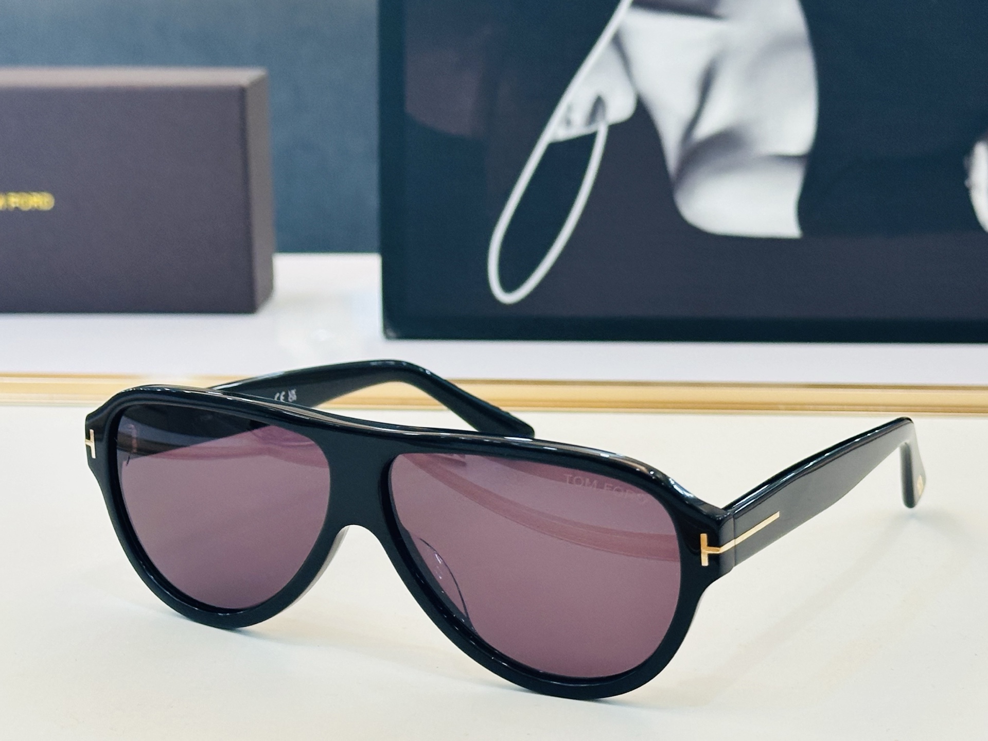 🆕款 TOM FORD🏇汤姆家 MODEL:F T1336 Size：61口11-140🈷️😍时尚潮流 C超轻 太阳镜 