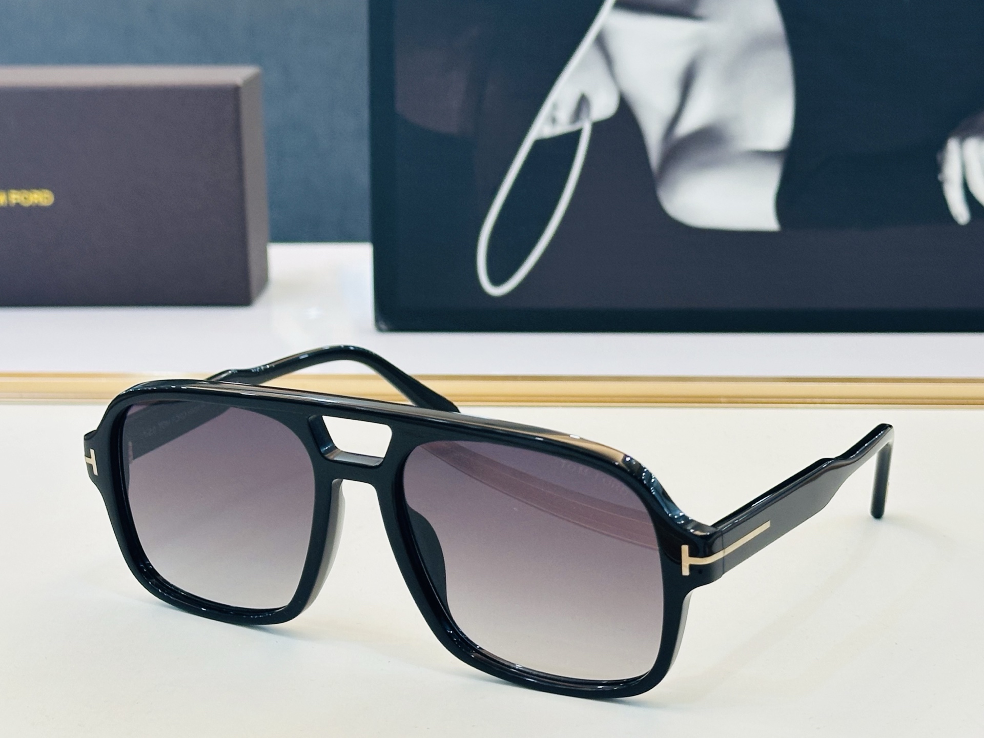 🔺TOM FOR*🔻 汤姆家 官网新款 TF884 Size：60口18-140 经典时尚 🔝🔝 H最流行片色😍 
