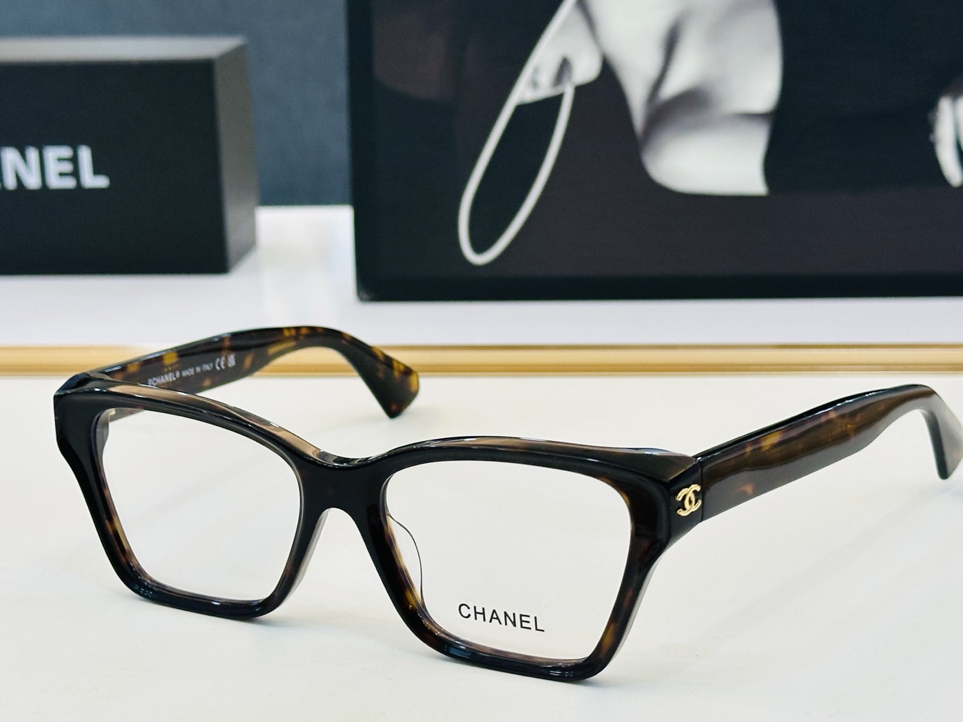 【CHANE*/香家】MODEL: CH3517💅🏻☝👓完美品质 Size：54口19-145 💋独特设计q 适合各种脸