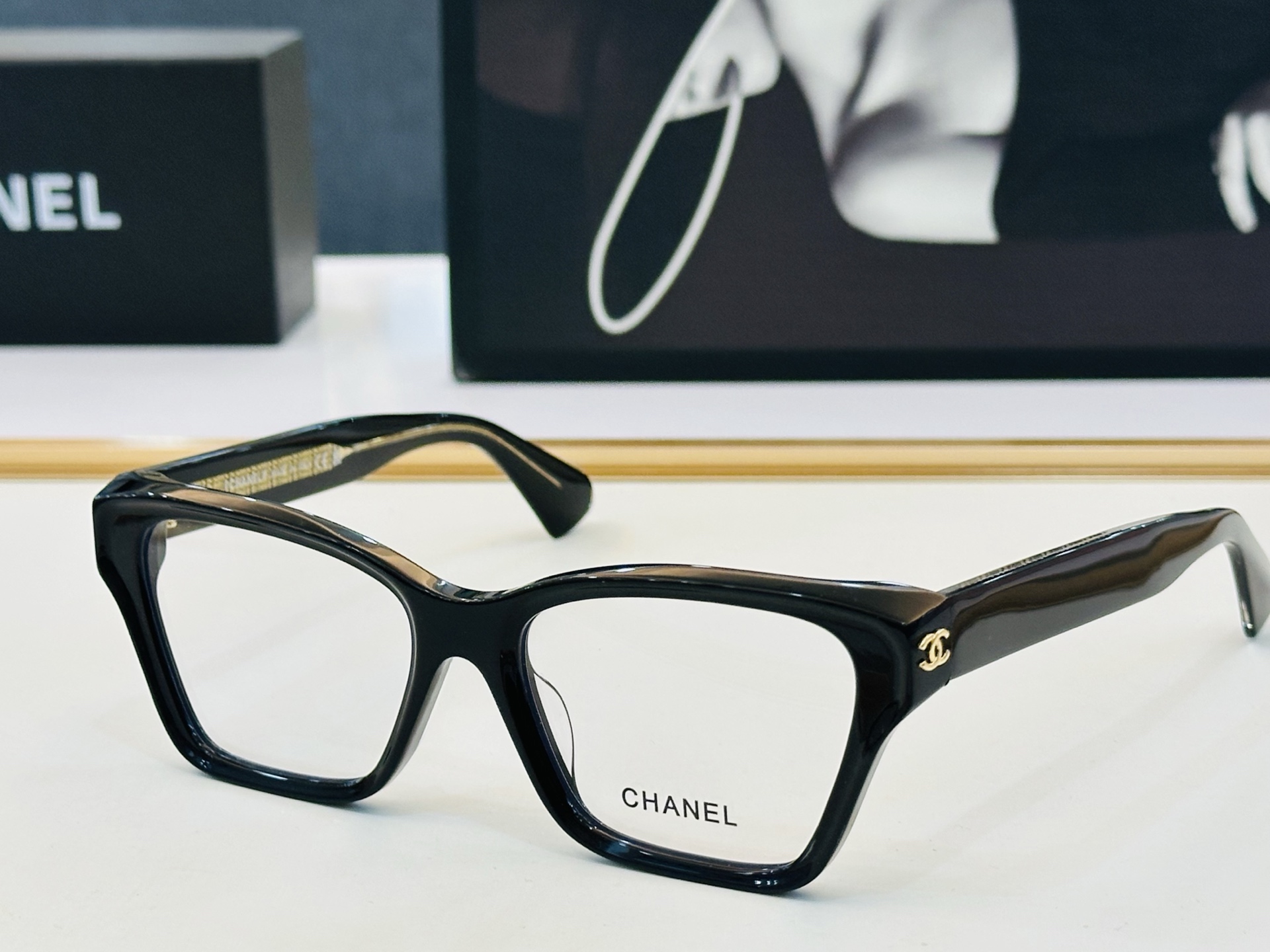 【CHANE*/香家】MODEL: CH3517💅🏻☝👓完美品质 Size：54口19-145 💋独特设计q 适合各种脸