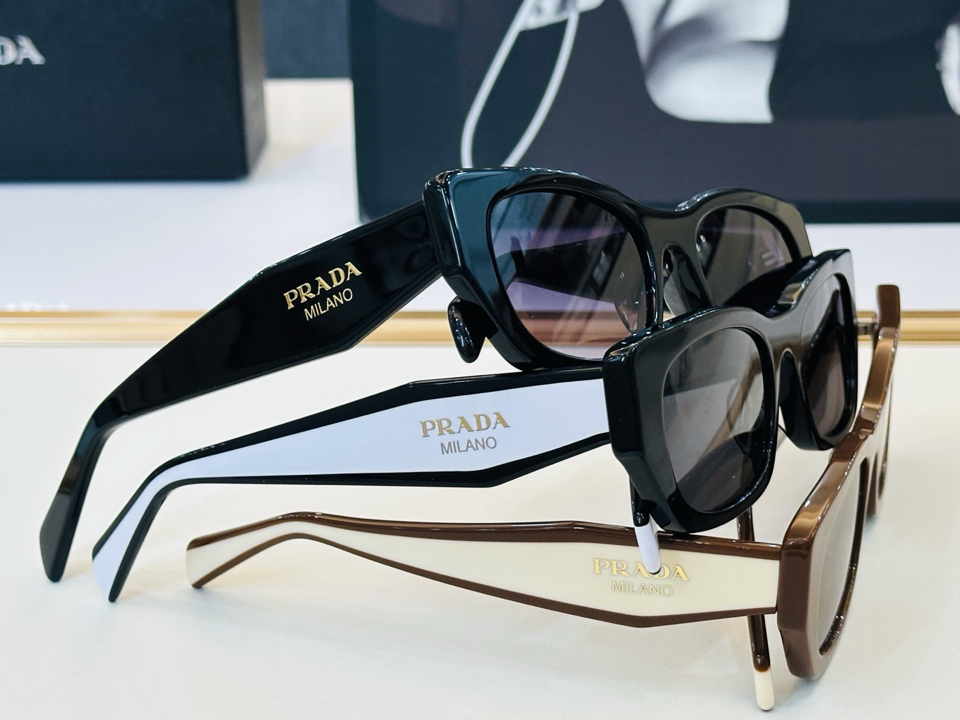 🔺PRAD*🔻普家 PRB05S Size：52口21-145   眼镜系列堪称精湛制作 彰显独特个 L火爆款 🌤 