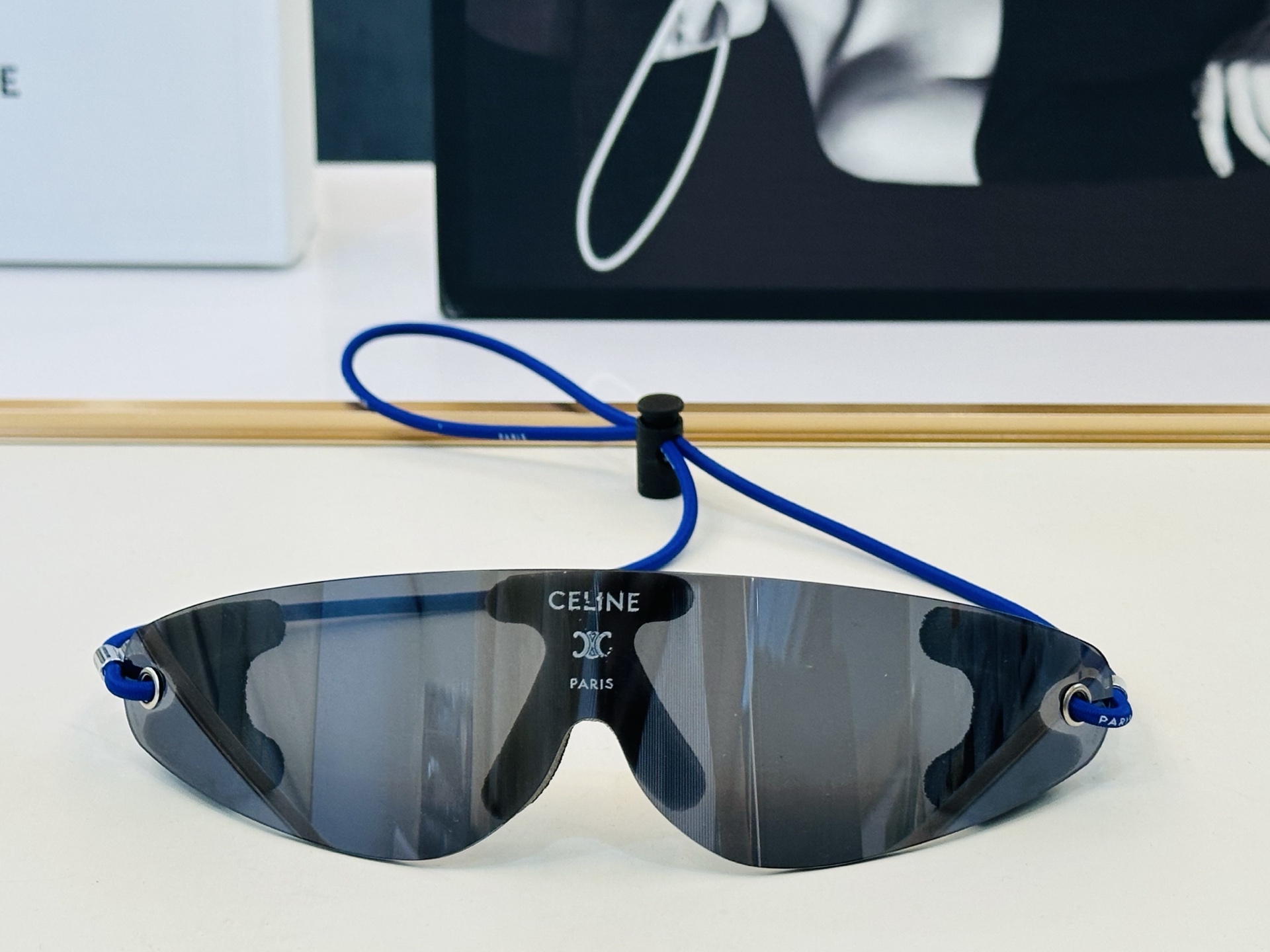 【CELINE】赛琳  欧美风 W光泽度好 质感强  工艺超赞 个性强 👍🏻 