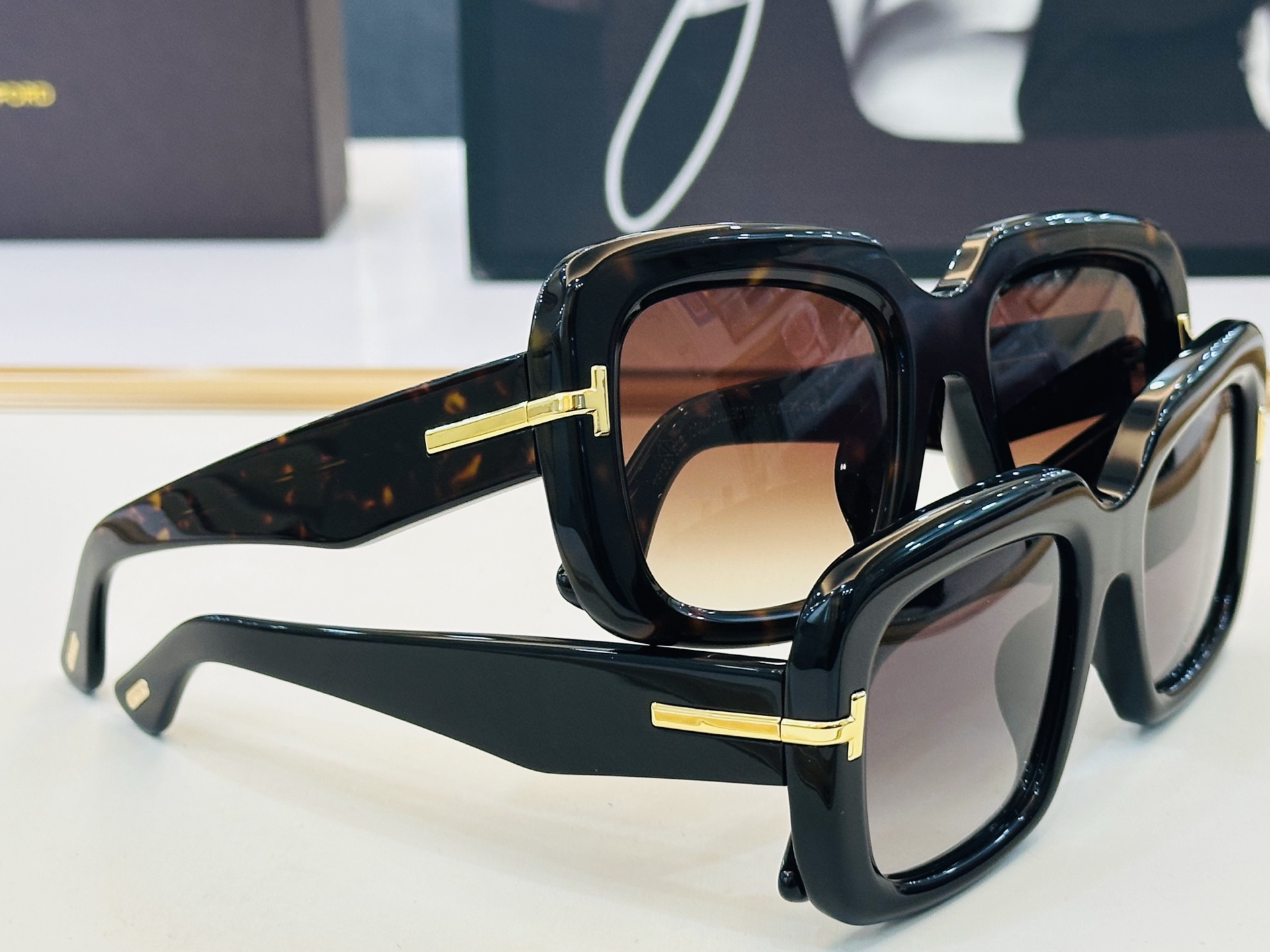 🆕款 TOM FORD🏇汤姆家 MODEL:TF1330  size：53口20-140  🈷️😍时尚潮流 H超轻 高品