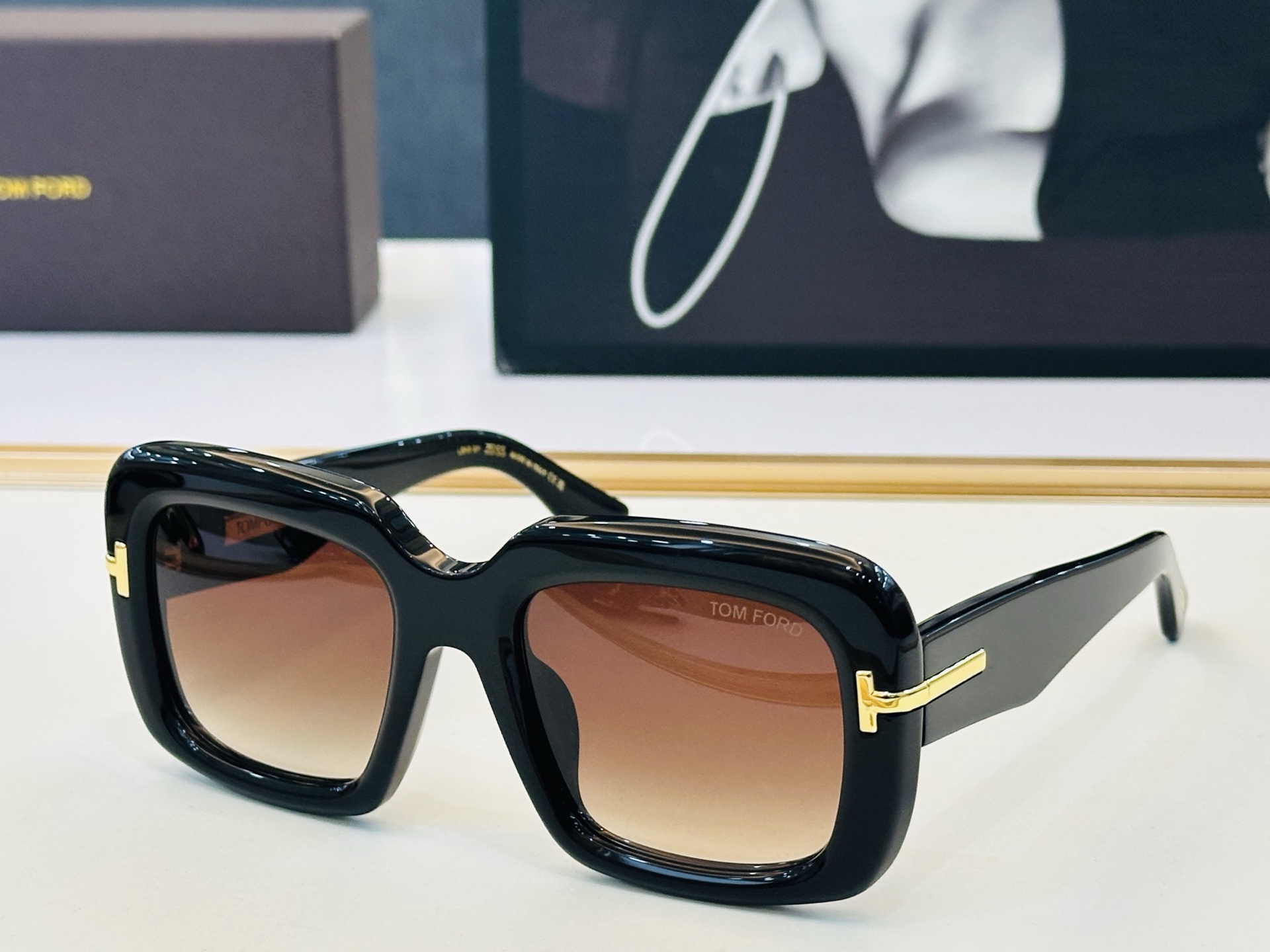 🆕款 TOM FORD🏇汤姆家 MODEL:TF1330  size：53口20-140  🈷️😍时尚潮流 H超轻 高品