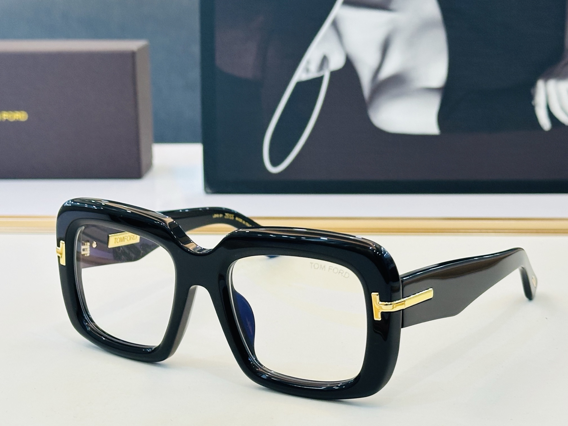 🆕款 TOM FORD🏇汤姆家 MODEL:TF1330  size：53口20-140  🈷️😍时尚潮流 H超轻 高品
