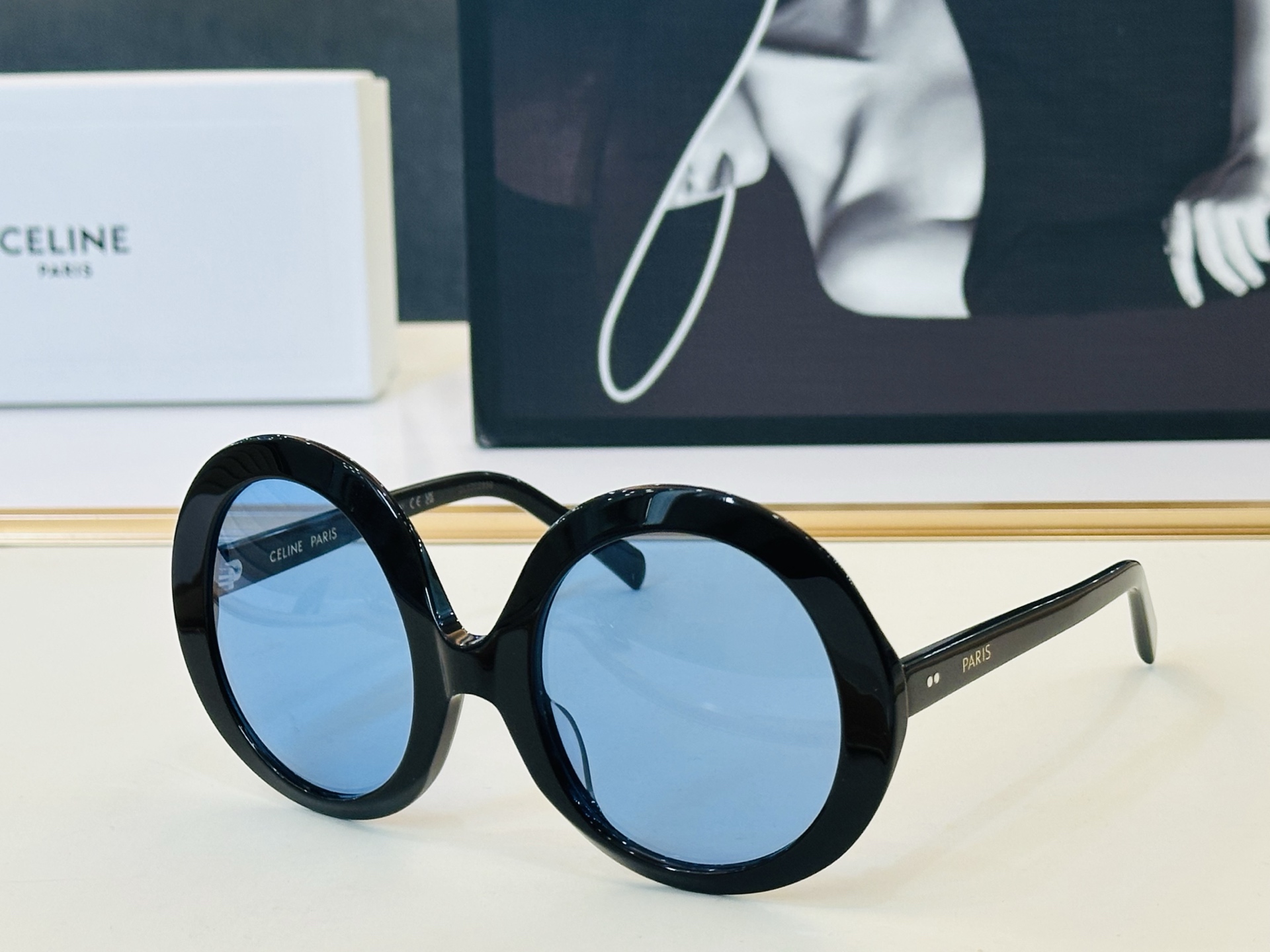 【CELINE】赛琳 CL40345 Size：60口24-130  一直热销的款式 欧美风 光泽度好 质感强  B工艺