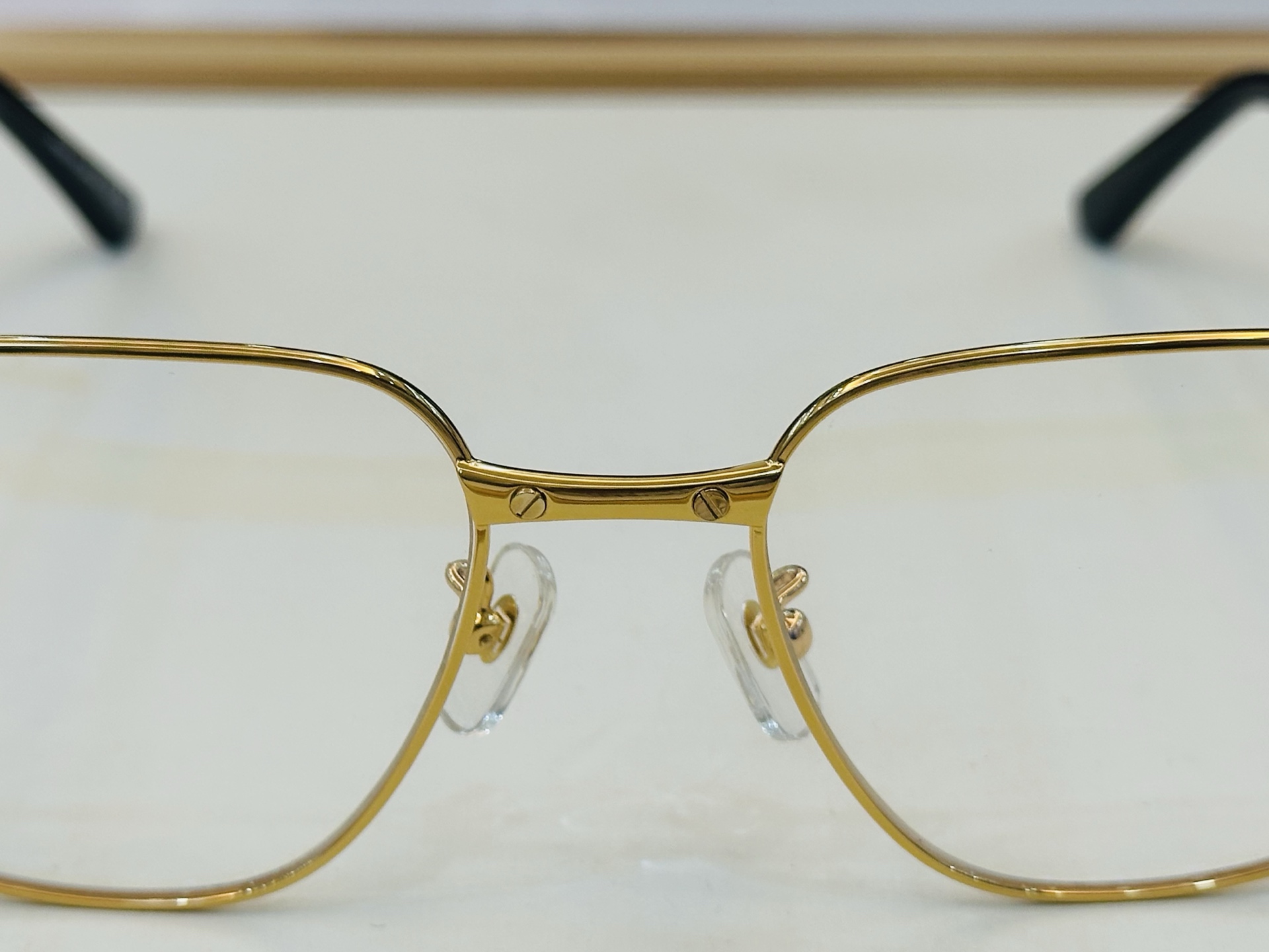 Cartier-卡家 ✨CT0553O Size：54口19-145 不挑脸型 简约大气 时尚休闲 钛架👌👃J框型简约 