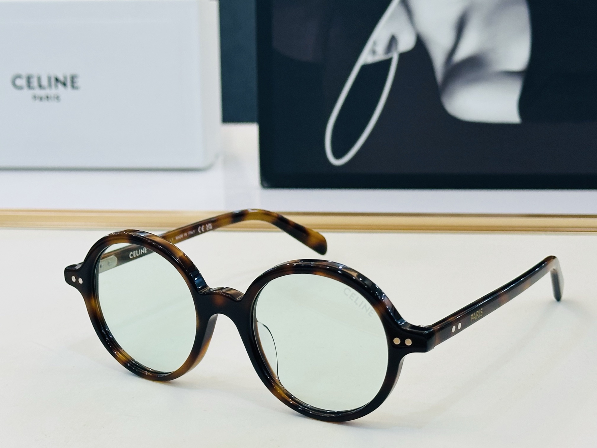 【CELINE】赛琳 CL40365U Size：48口20-140  一直热销的款式 欧美风 光泽度好 质感强  C工