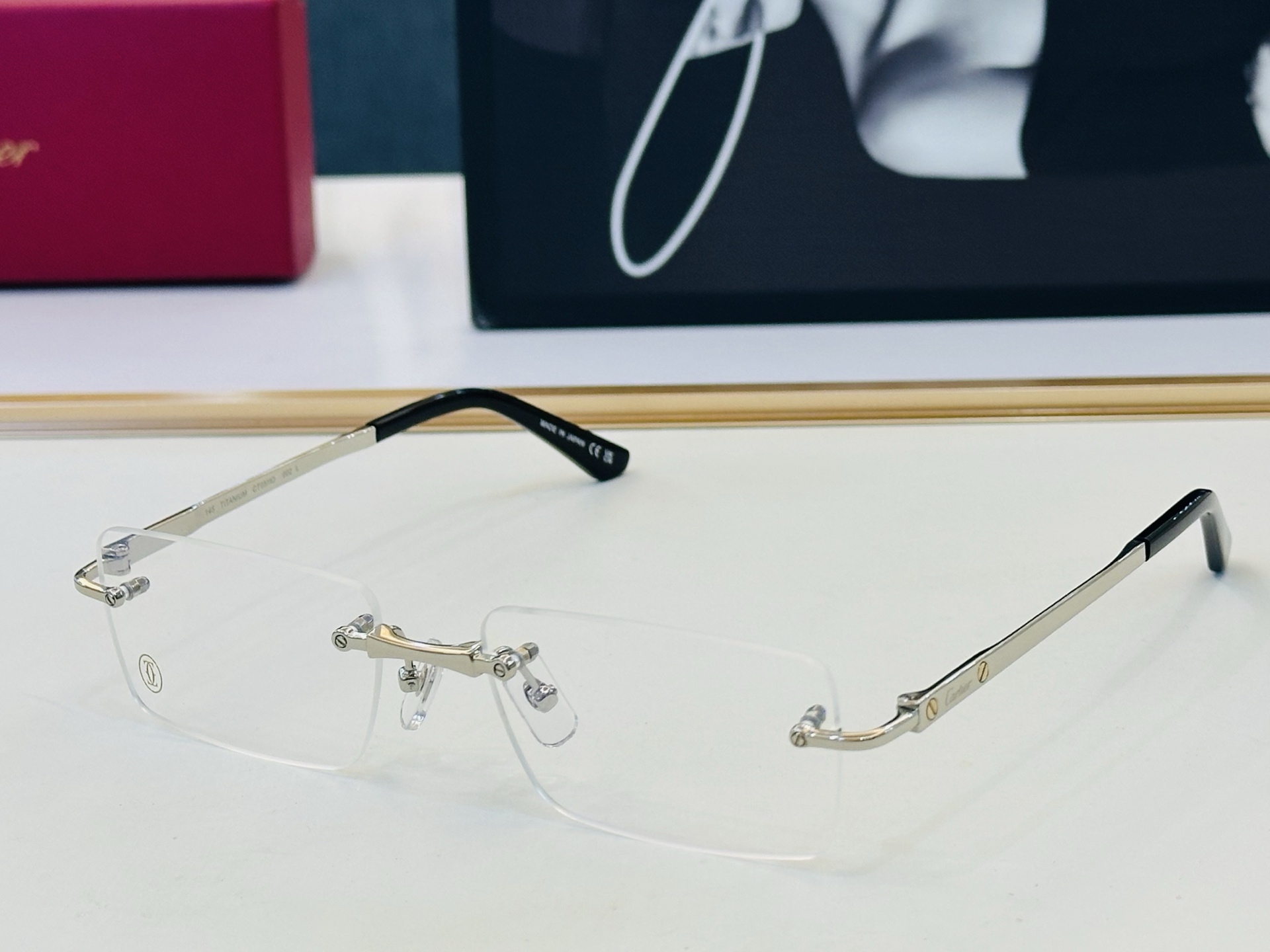 Cartier-卡家 ✨CT0511O Size：55口18-145 不挑脸型 简约大气 时尚休闲 钛架👌👃J框型简约 