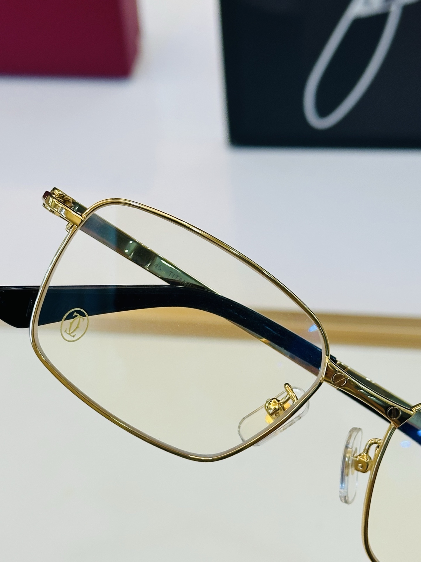 Cartier-卡家 ✨CT0555OA Size：55口17-145 不挑脸型 简约大气 时尚休闲 钛架👌👃J框型简约