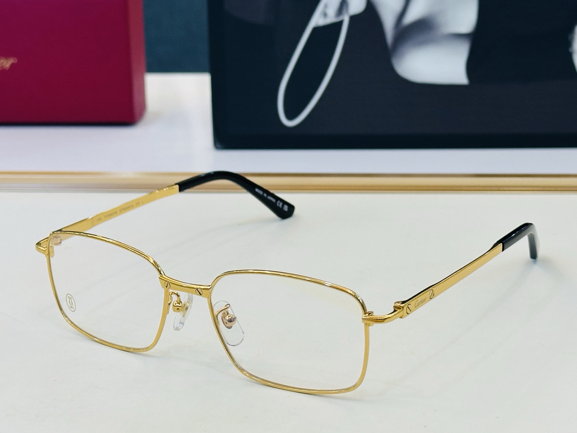 Cartier-卡家 ✨CT0555OA Size：55口17-145 不挑脸型 简约大气 时尚休闲 钛架👌👃J框型简约