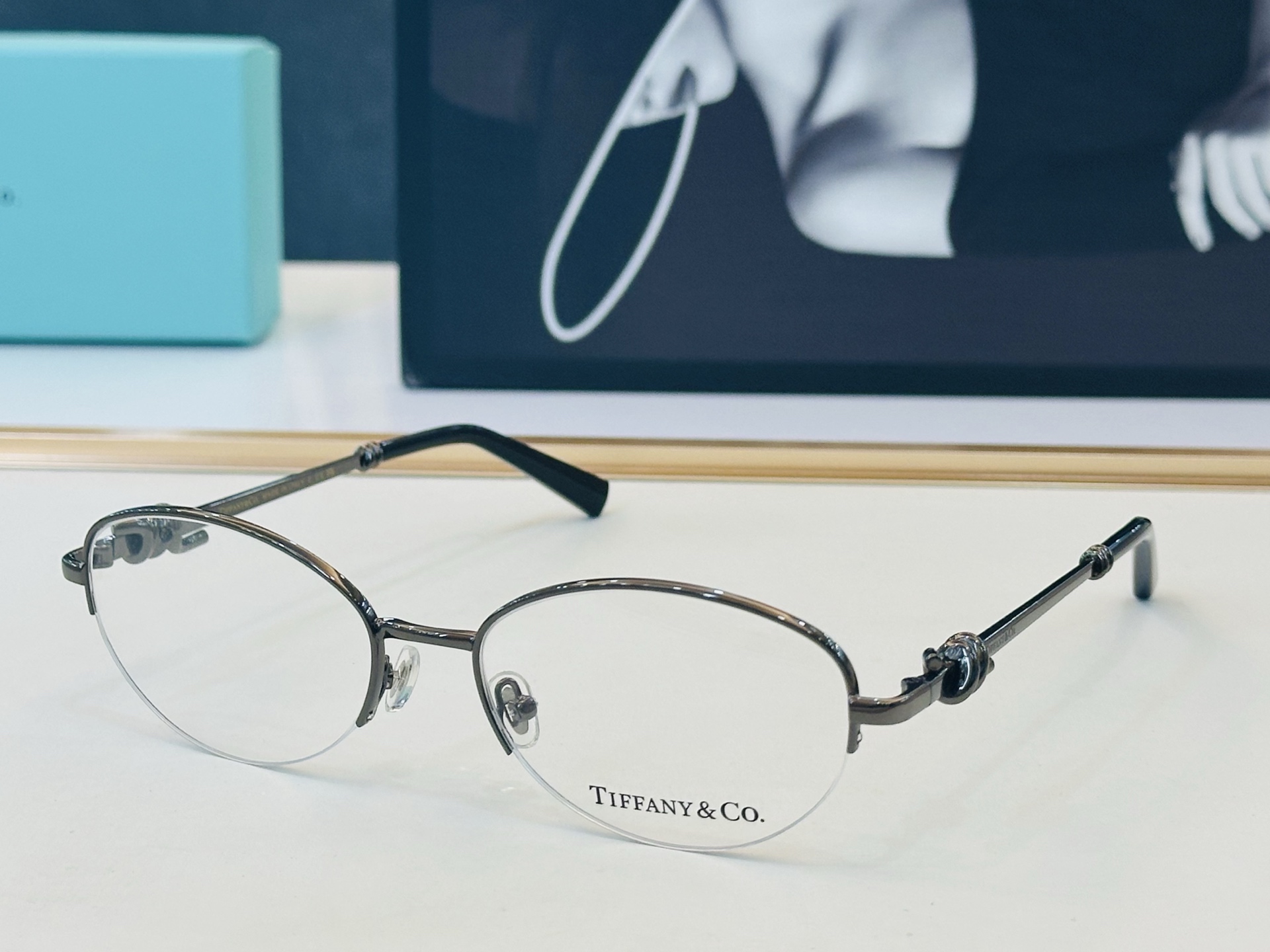 蒂芙家 Tiffany & CO. TF1172B  Size：56口18-145  时尚太阳镜架 👍b多色可选 配光架
