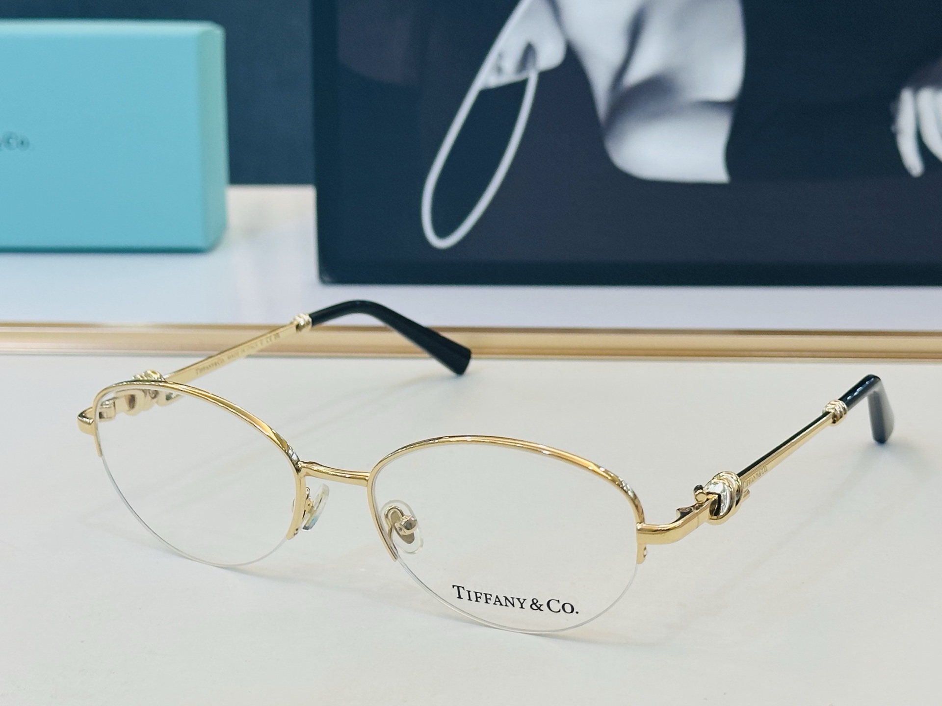 蒂芙家 Tiffany & CO. TF1172B  Size：56口18-145  时尚太阳镜架 👍b多色可选 配光架